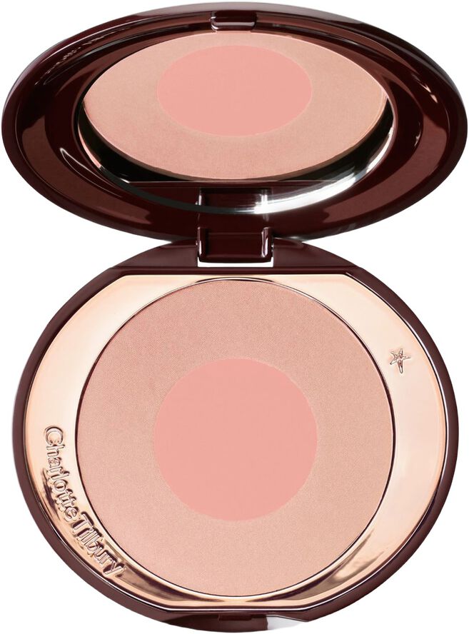 Cheek to chic  Blush-puder