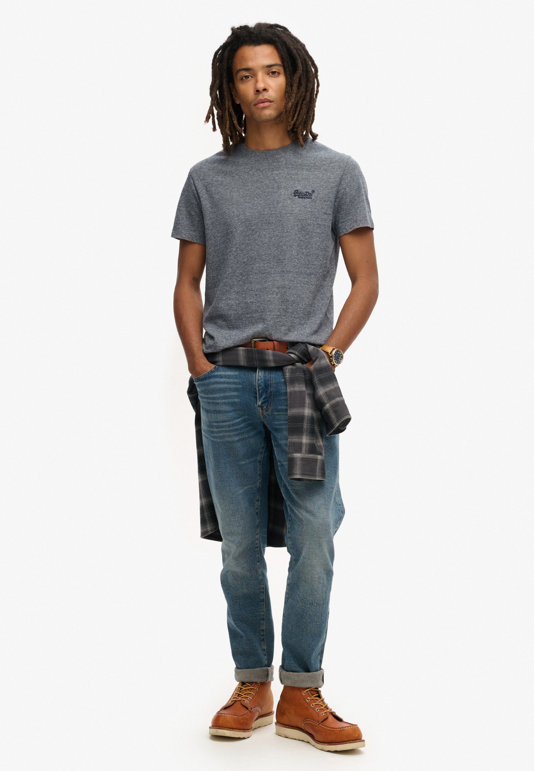 ESSENTIAL LOGO EMB TEE