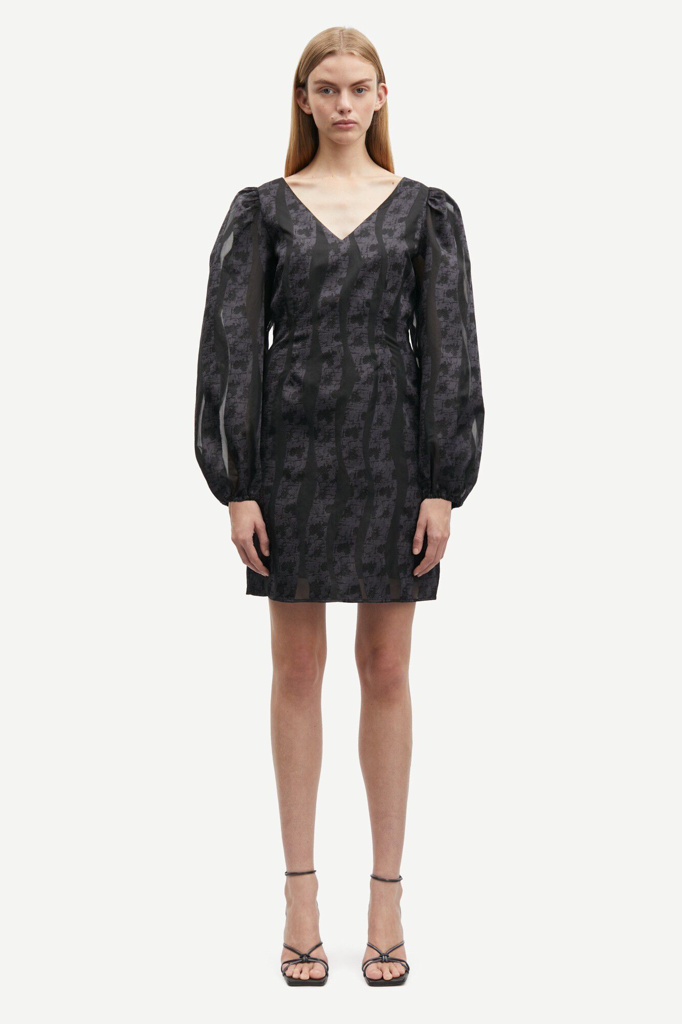 Korta kl&auml;nningar