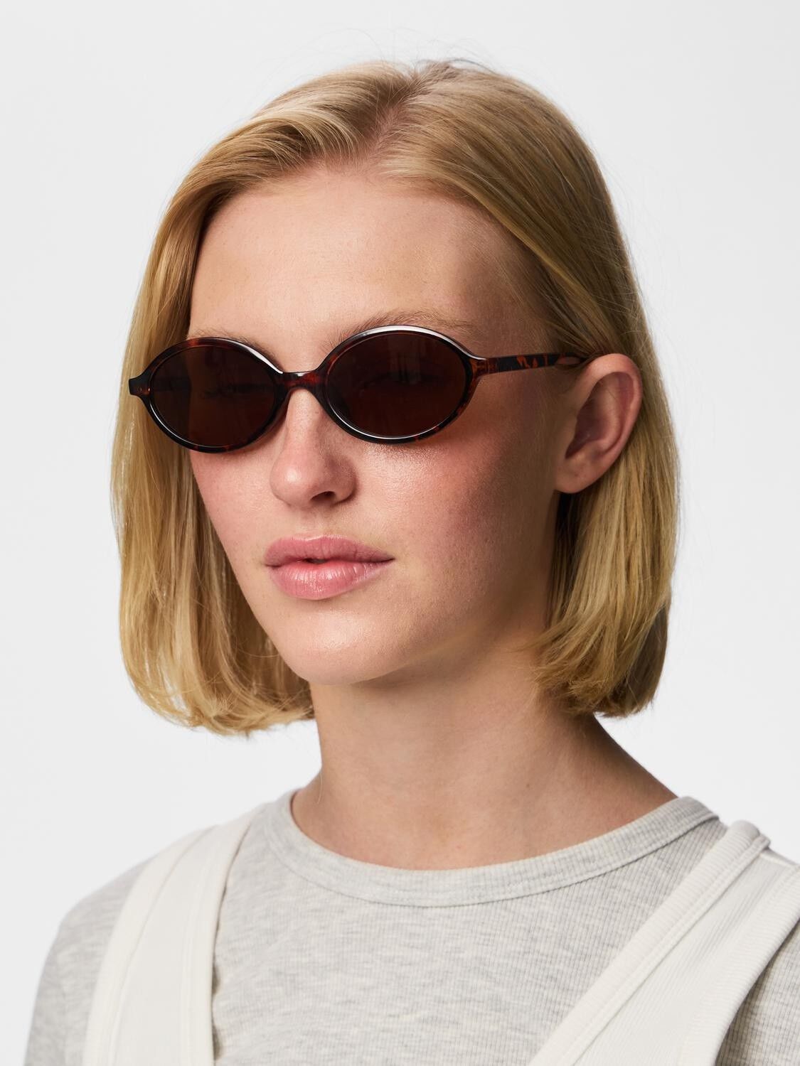PCGYRNA SUNGLASS BUNDLE BC