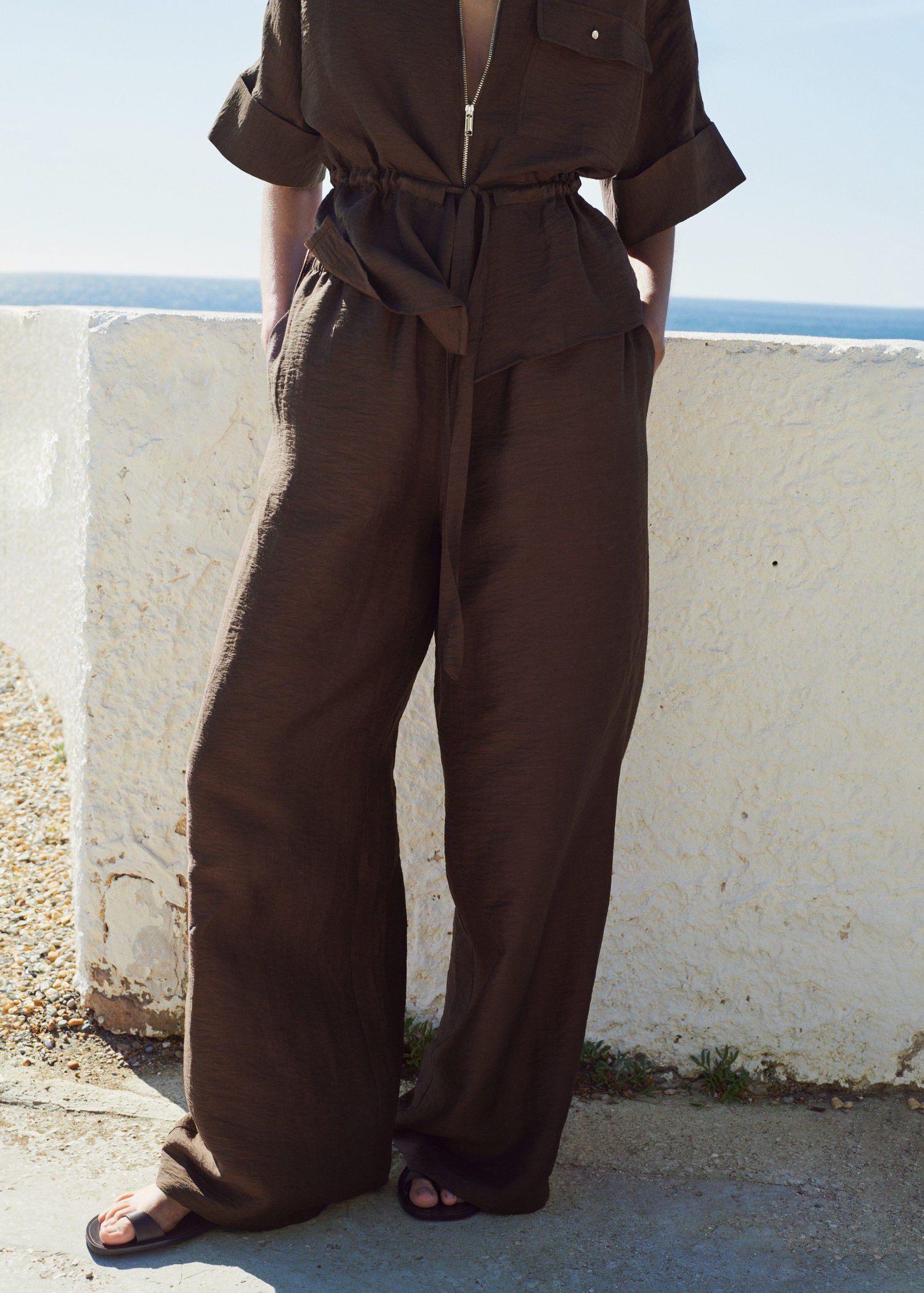 Linen blouse with belt