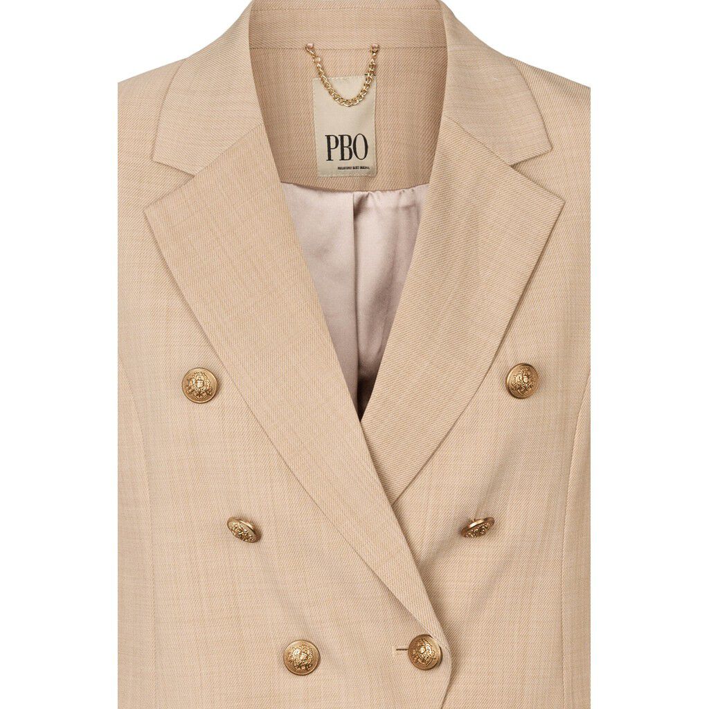 2252PBOCrombie blazer
