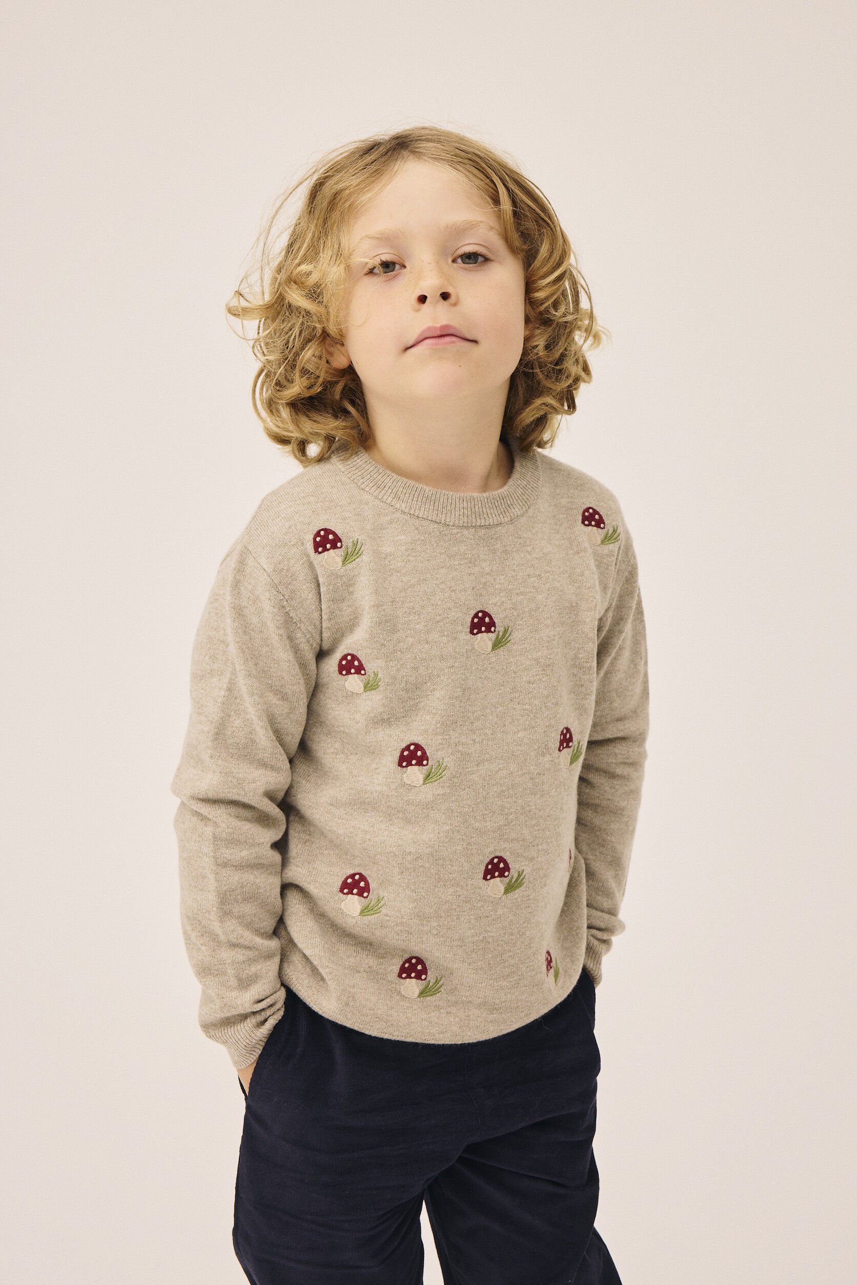 Strikka 10 RWS wool & GCS cashmere pullover (embroidery)