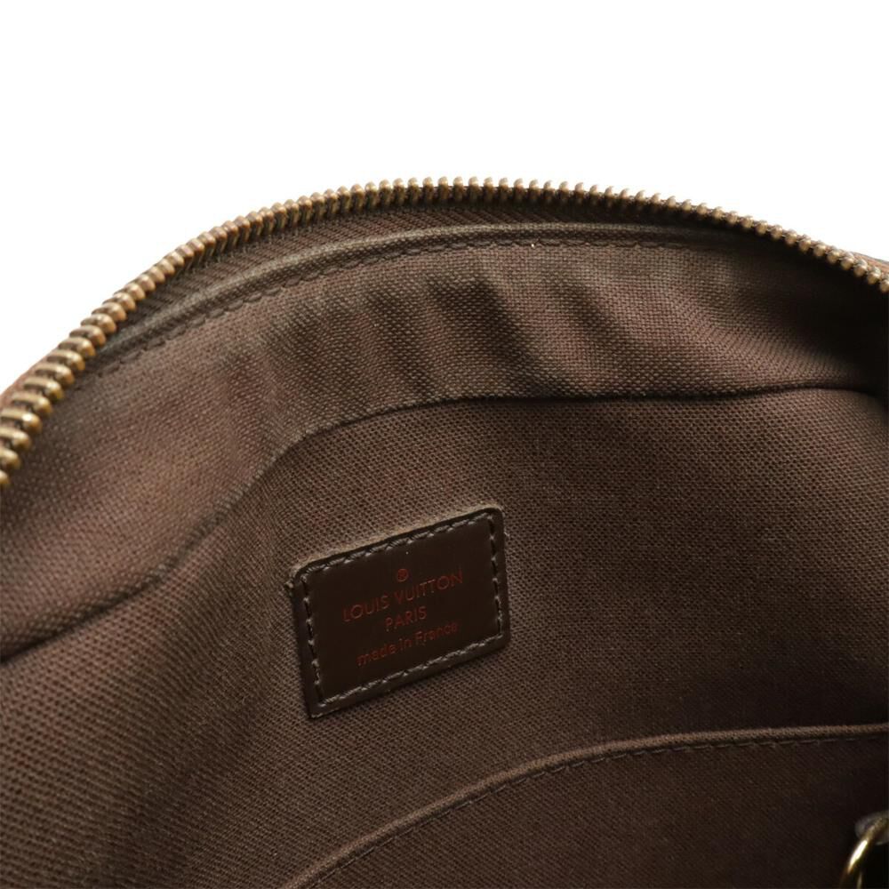 Louis Vuitton Beaubourg