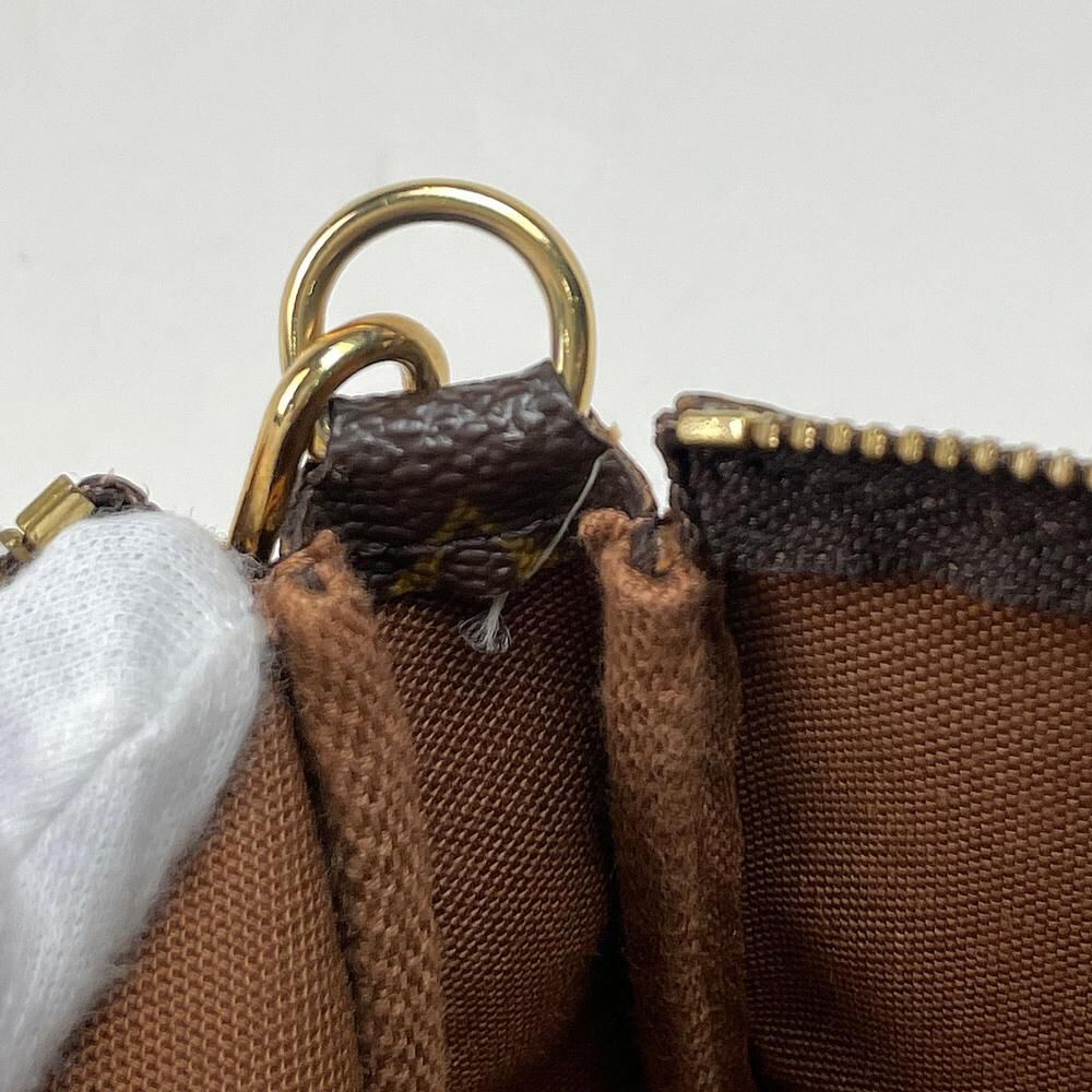 Louis Vuitton Trousse Makeup