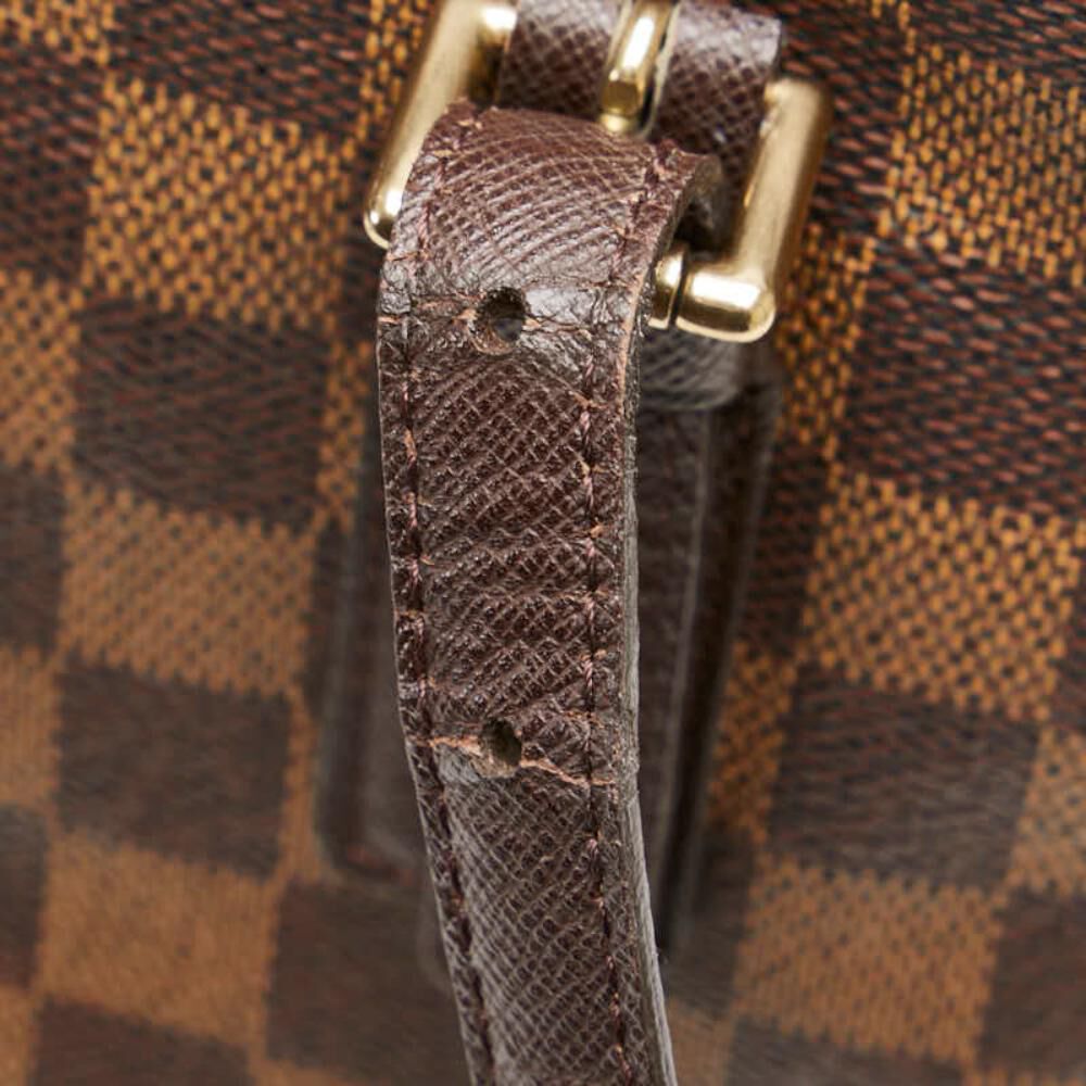 Louis Vuitton Marais