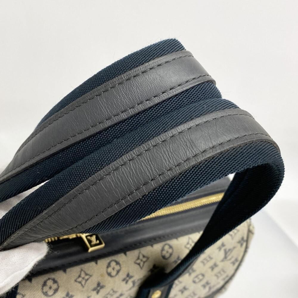 Louis Vuitton Josephine