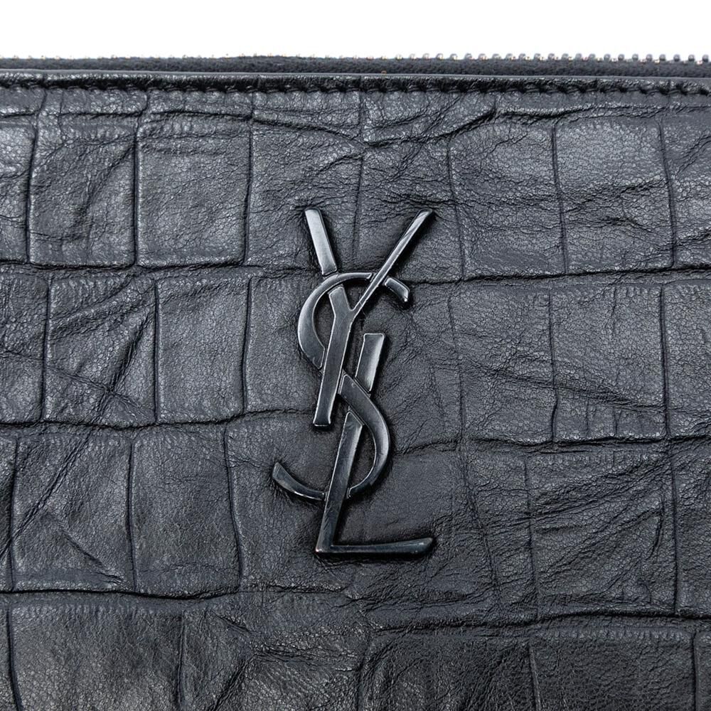 Yves Saint Laurent Clutch