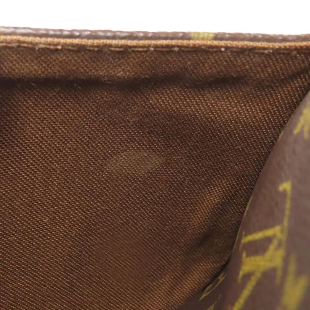 Louis Vuitton Saumur