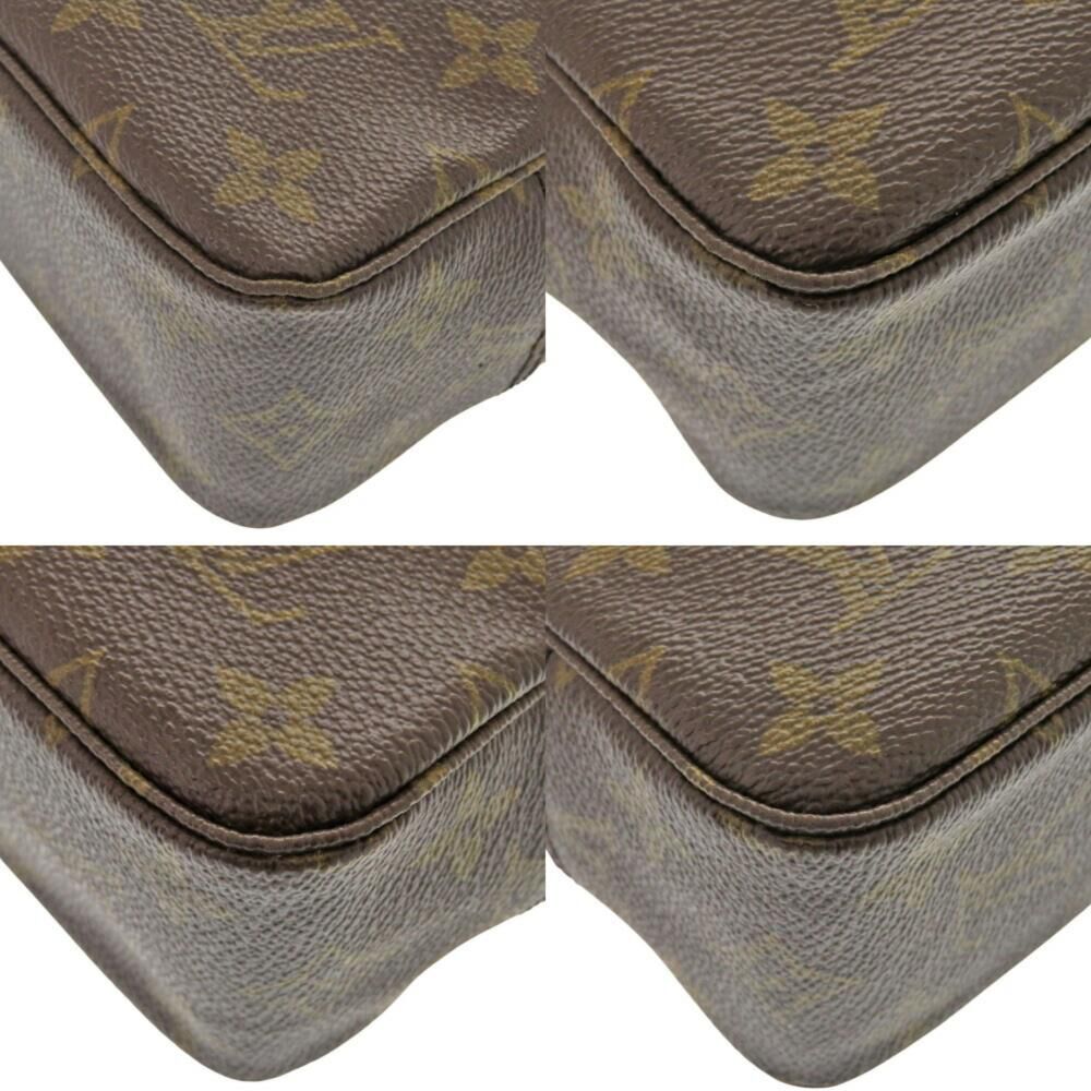 Louis Vuitton Pouch