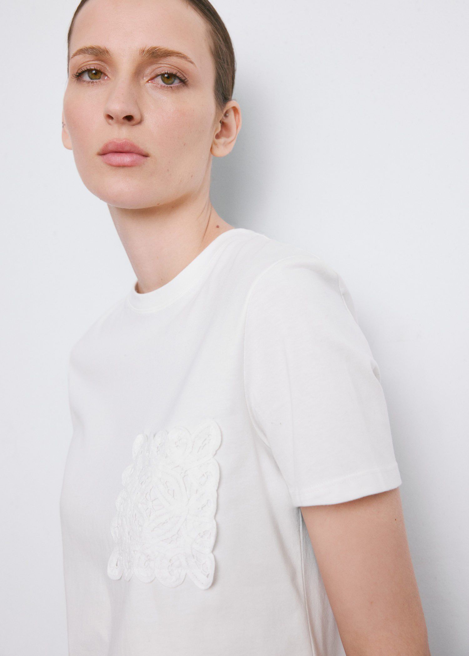 Embroidered cotton T-shirt