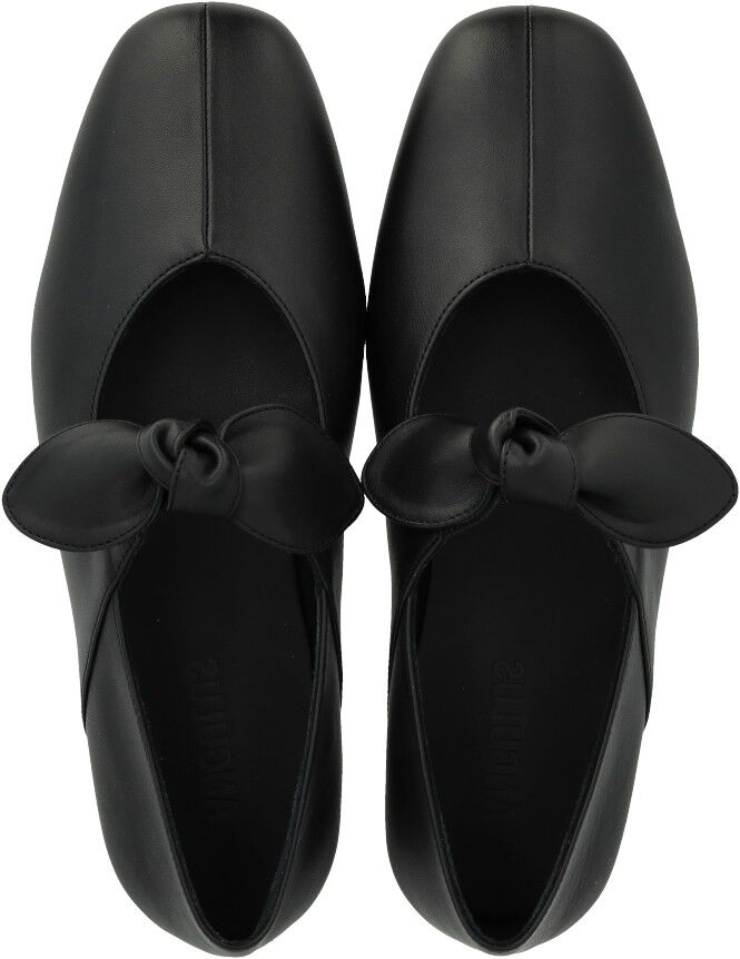 Ballerina med elastisk dekorativ sl&oslash;jfedetalje