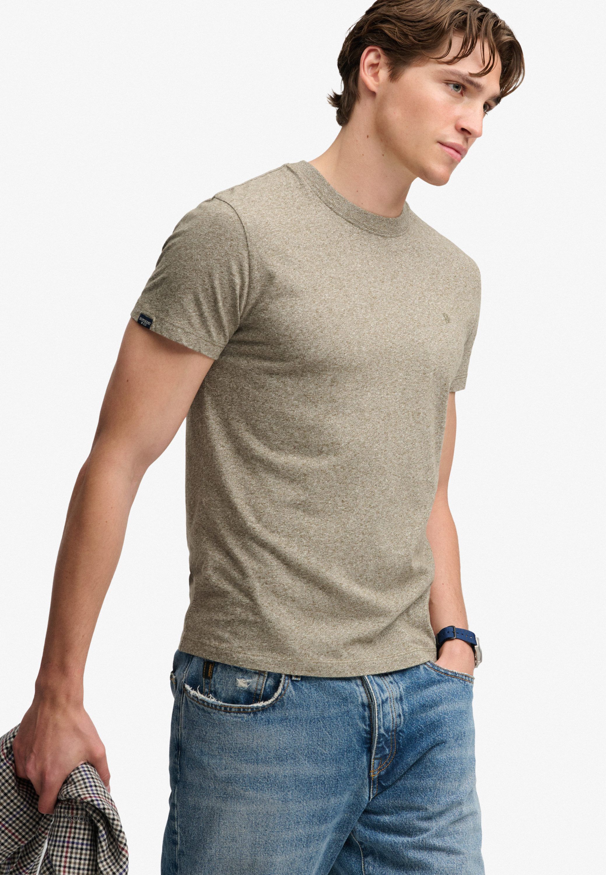 ESSENTIAL SDCO LOGO EMB TEE