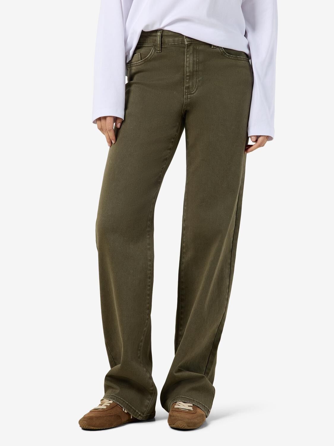 Nmyolanda Mw Straight Jeans Colored Noos