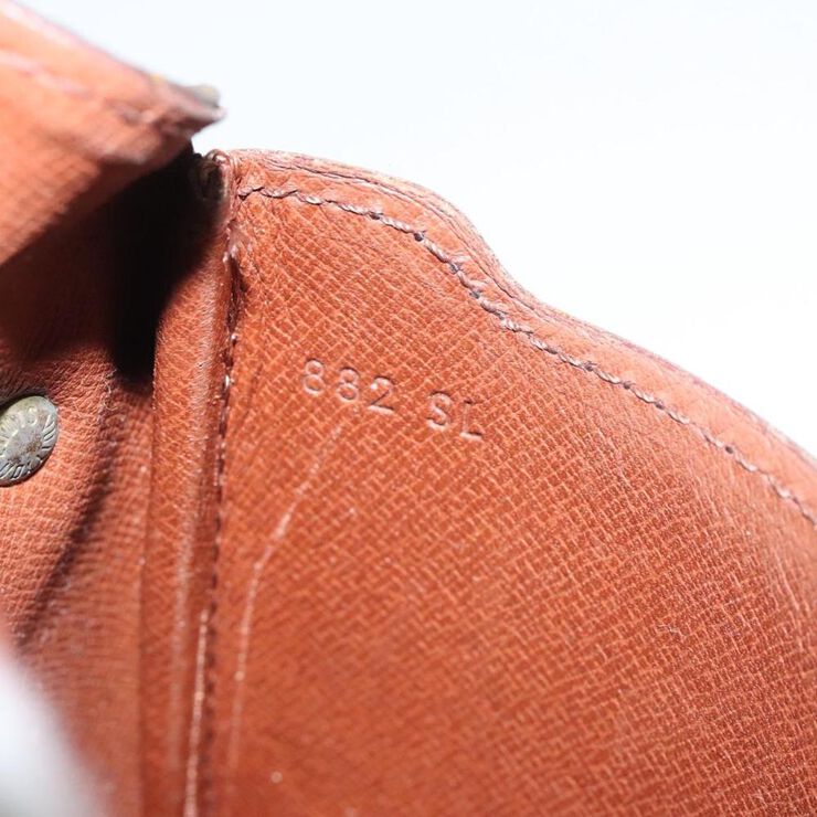 Louis Vuitton Cartouchiere