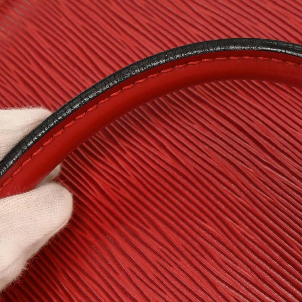 Louis Vuitton Pont Neuf