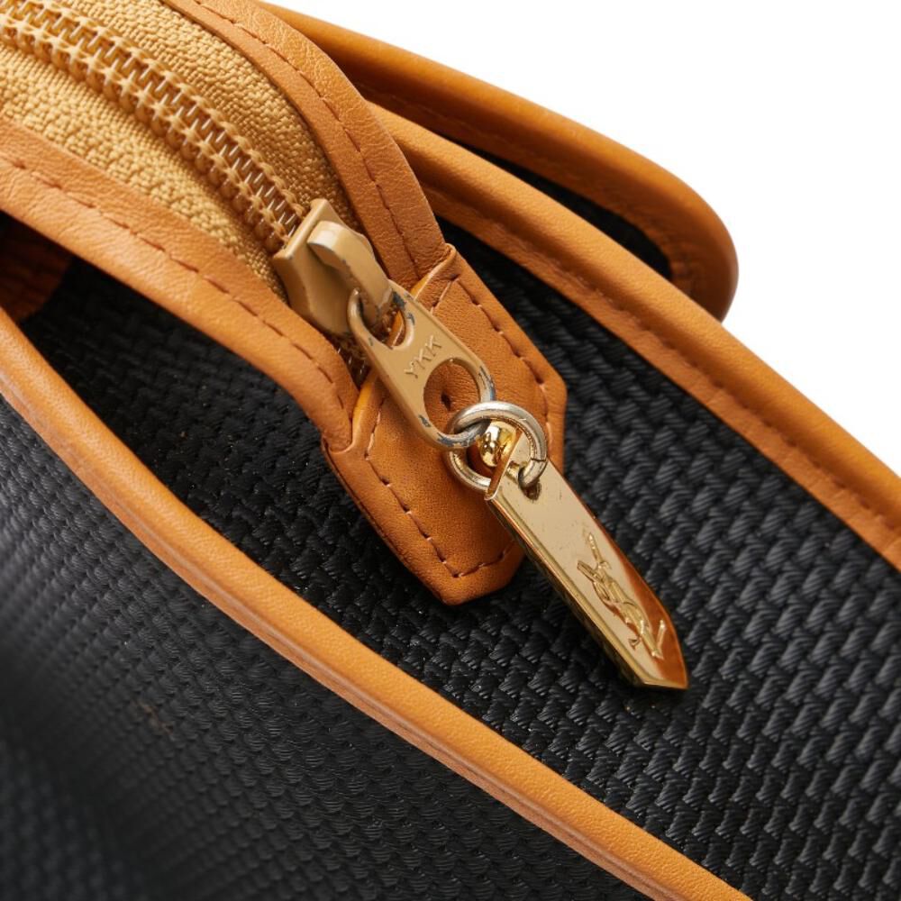 Yves Saint Laurent Clutch