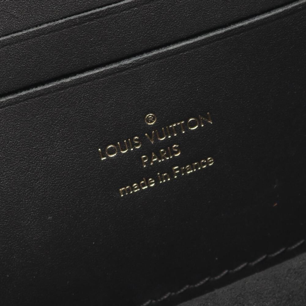 Louis Vuitton Dauphine