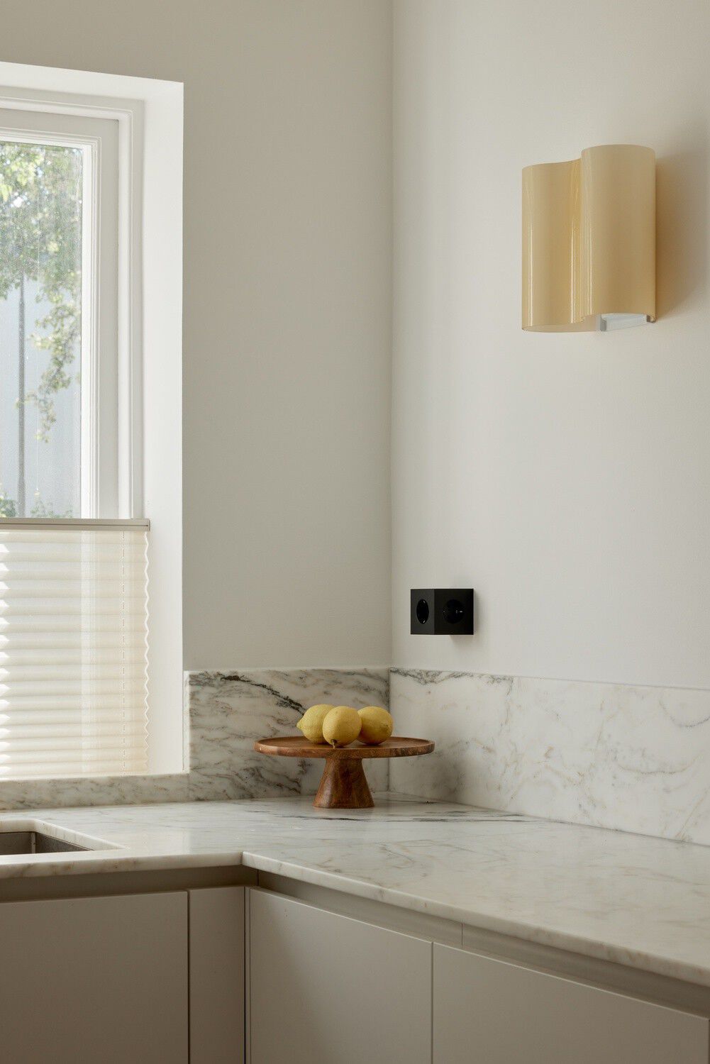 Square 2 - USB-C F - EU - Stockholm Black