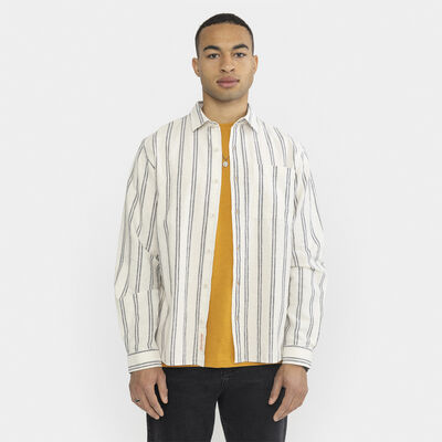 Loose shirt in a striped linen-cotton mix fabric. The shirt