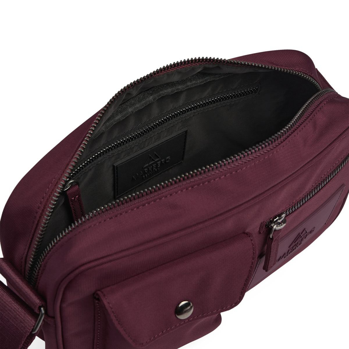 Darlambg Crossb. , Monochrome