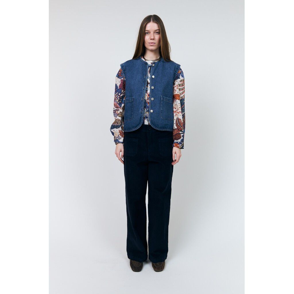Abbeyll Vest Sl