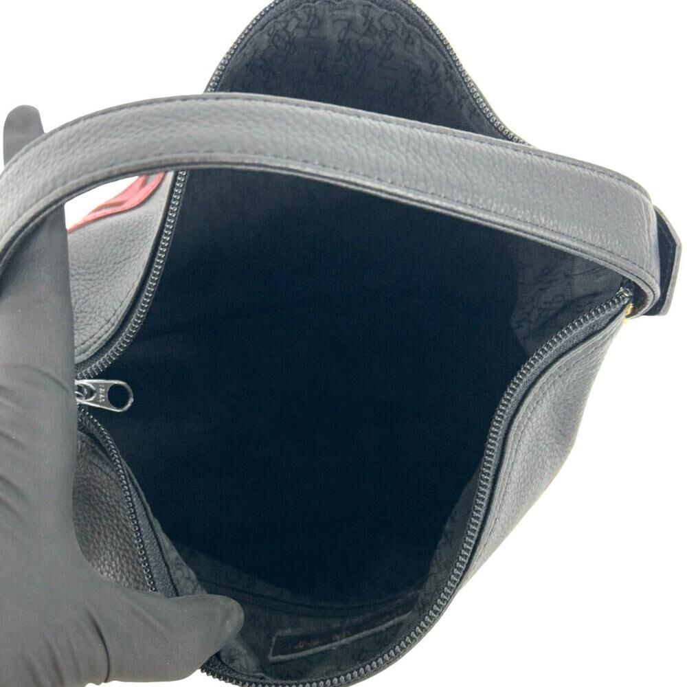 Yves Saint Laurent Handbag