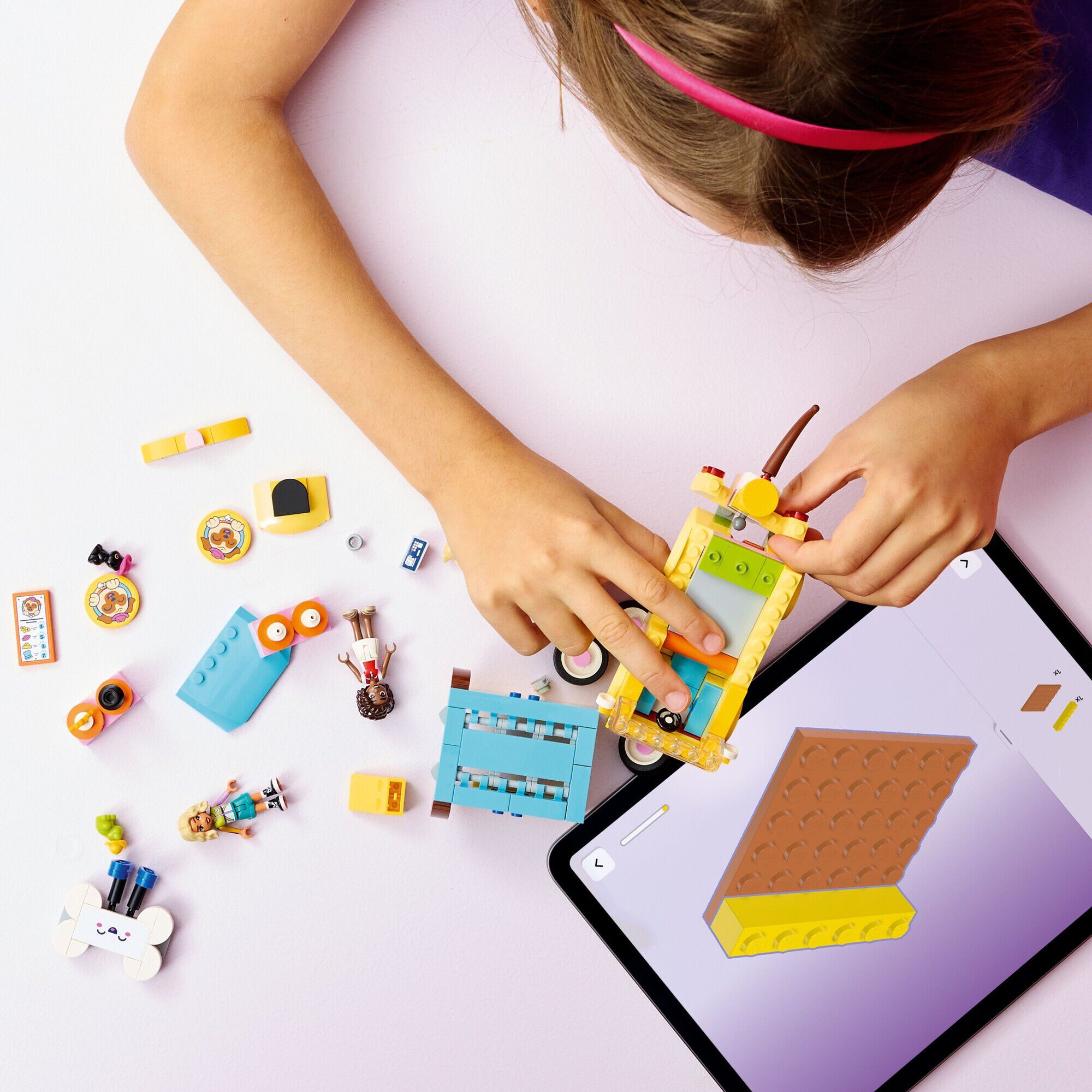 42678 Vogn med k&aelig;ledyrs-a