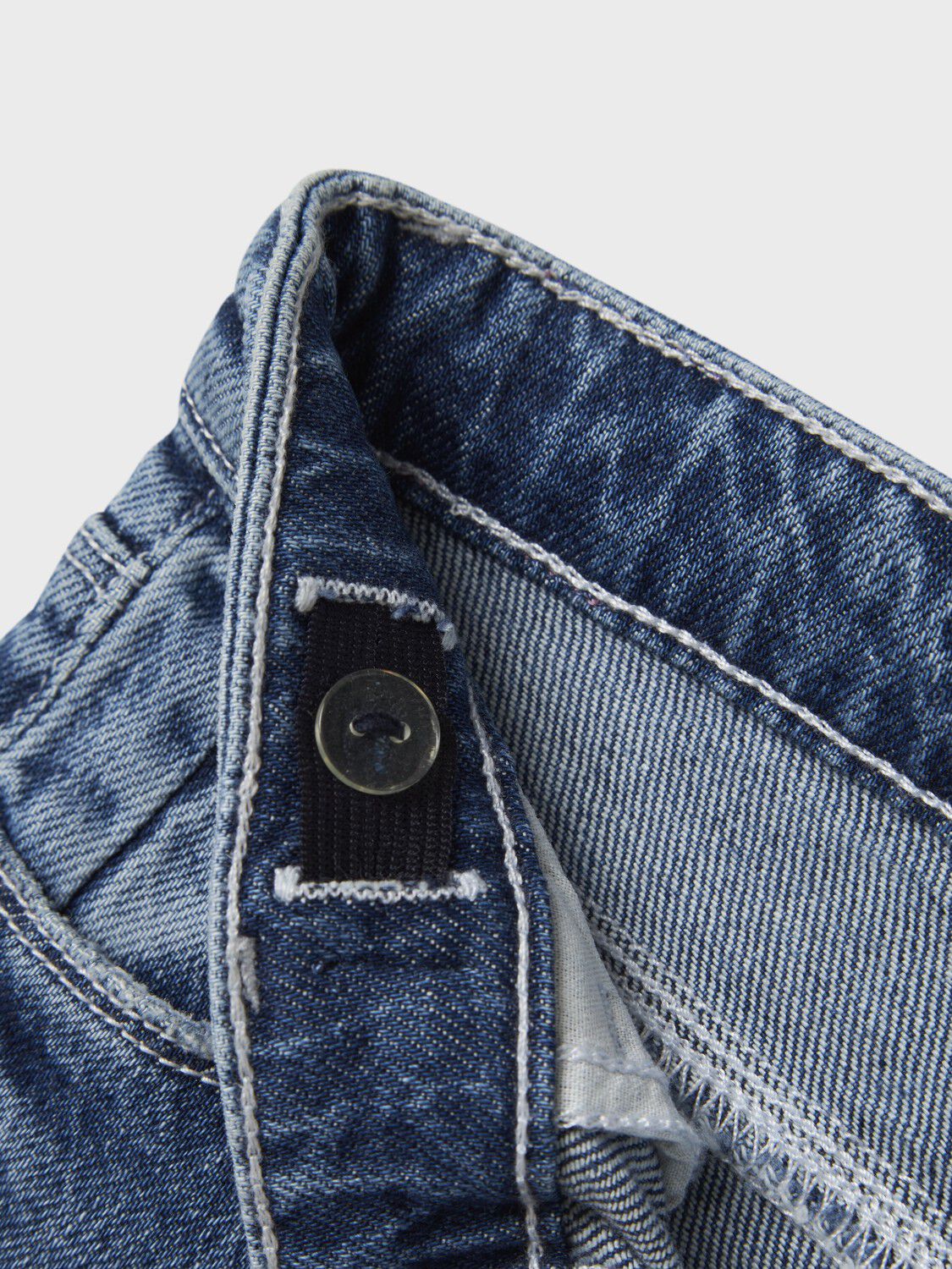 NMFROSE STRAIGHT FOLD JEANS 4224-AZ