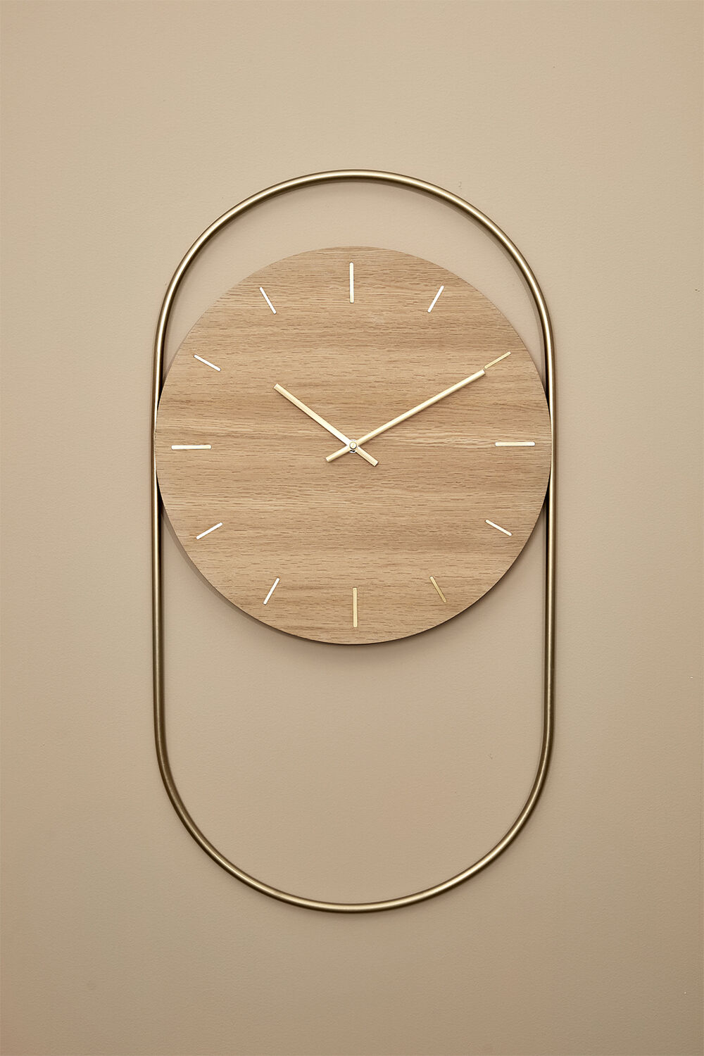 A-Wall Clock - Oak with brass ring