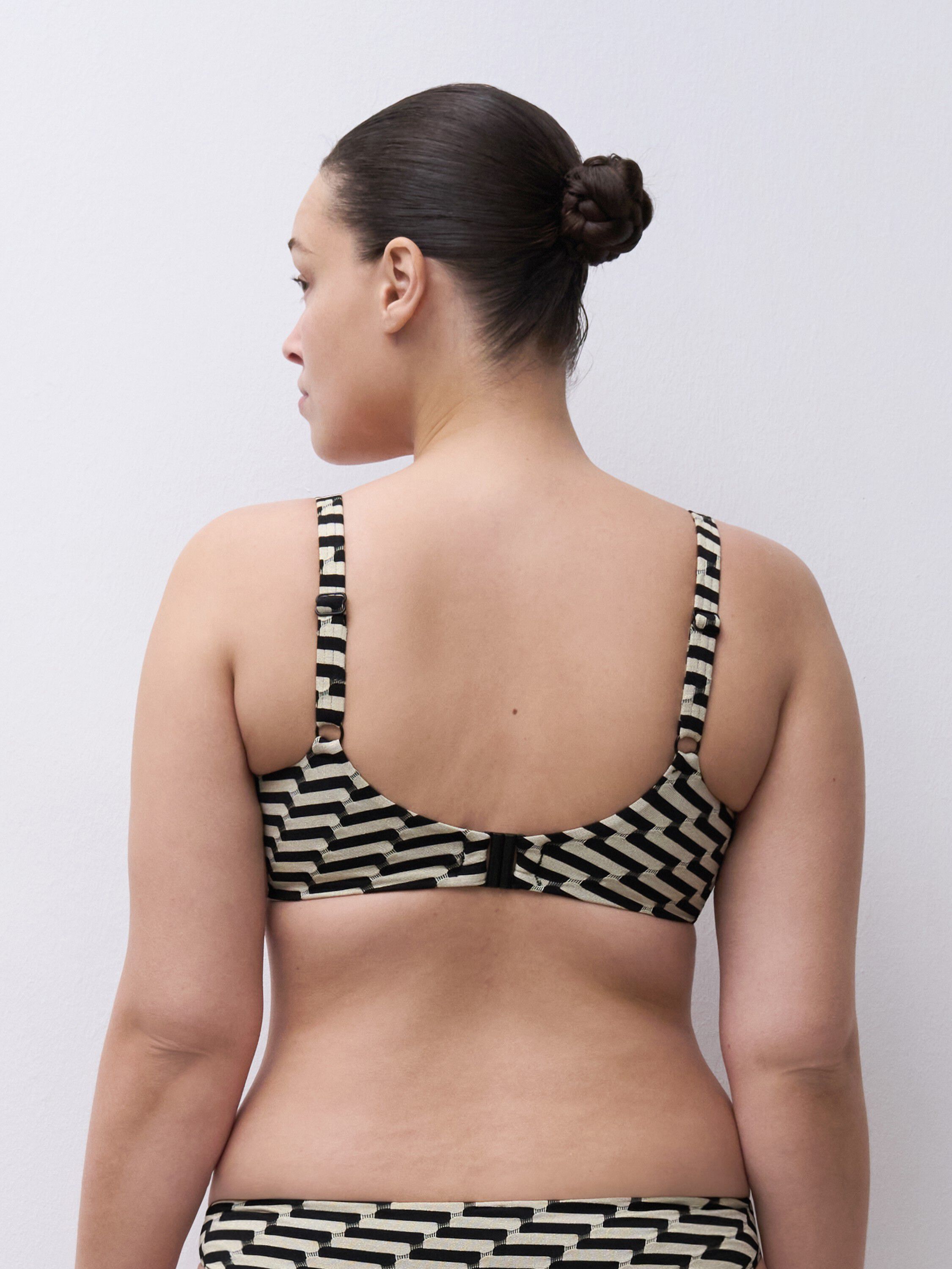 SW BRA UNDERW. COVERING