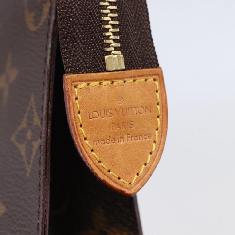 Louis Vuitton Poche Toilette