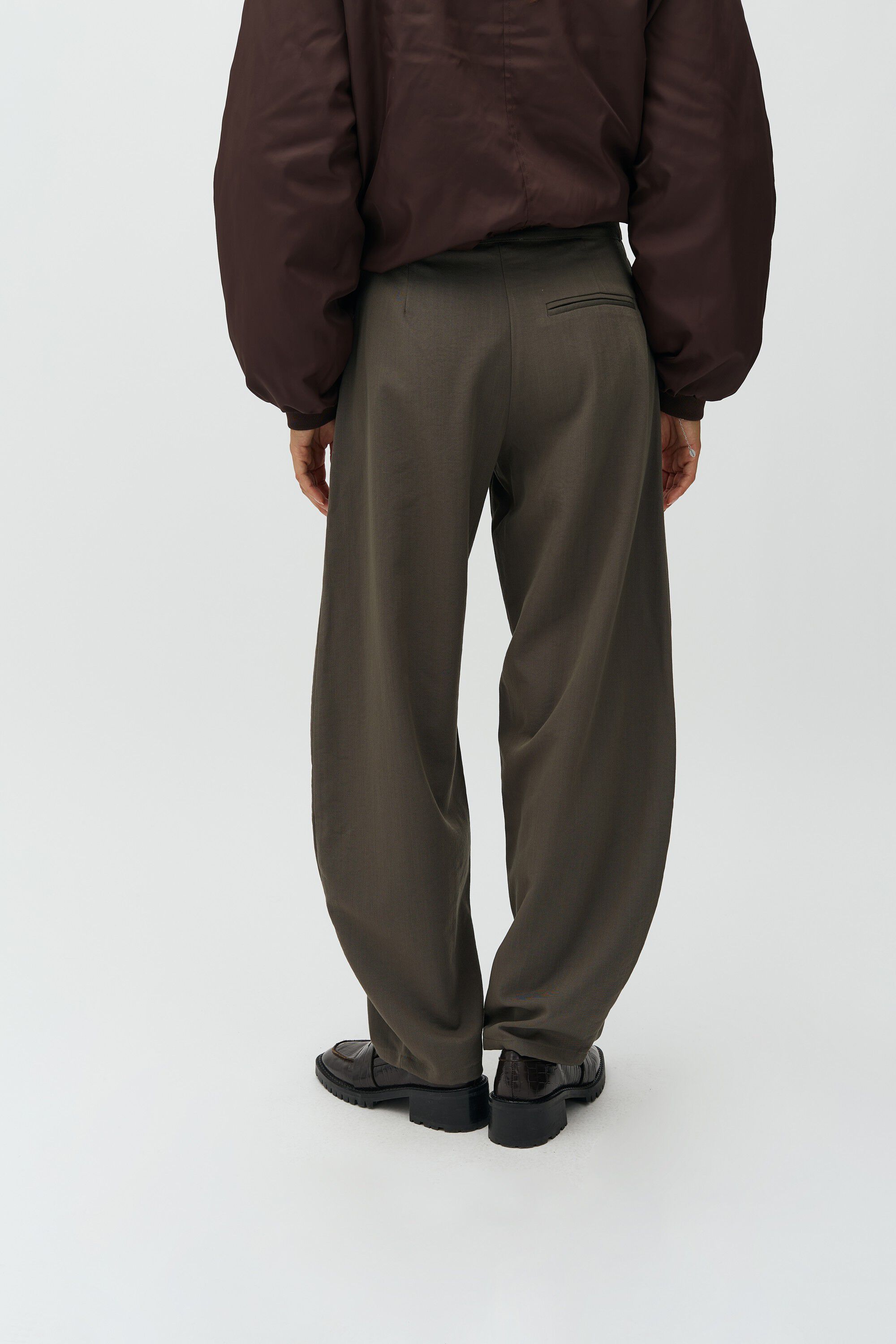 Pija tie-M
