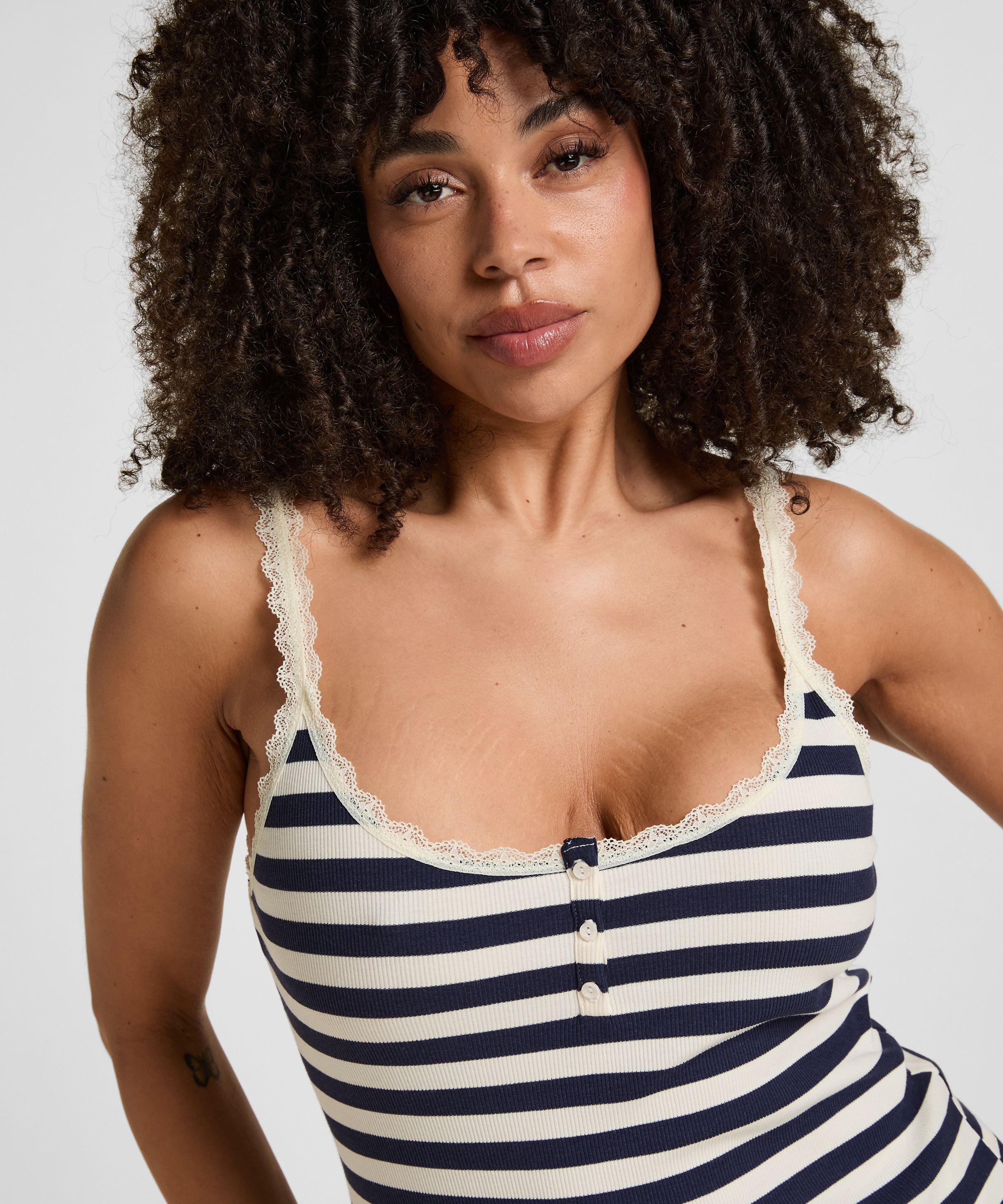 Singlet Rib Jersey Lace