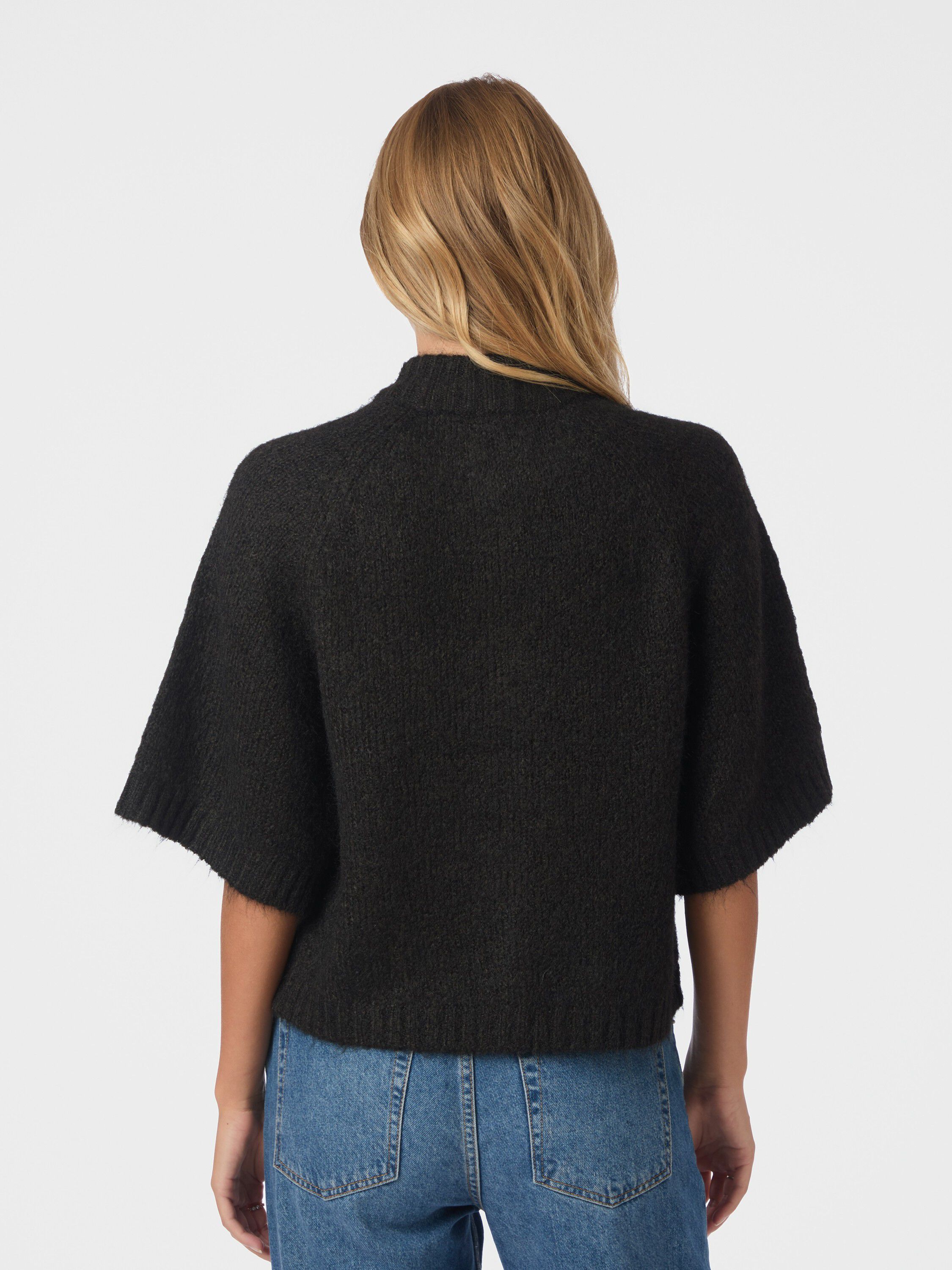 Benuta Fluffy Knit Cardigan