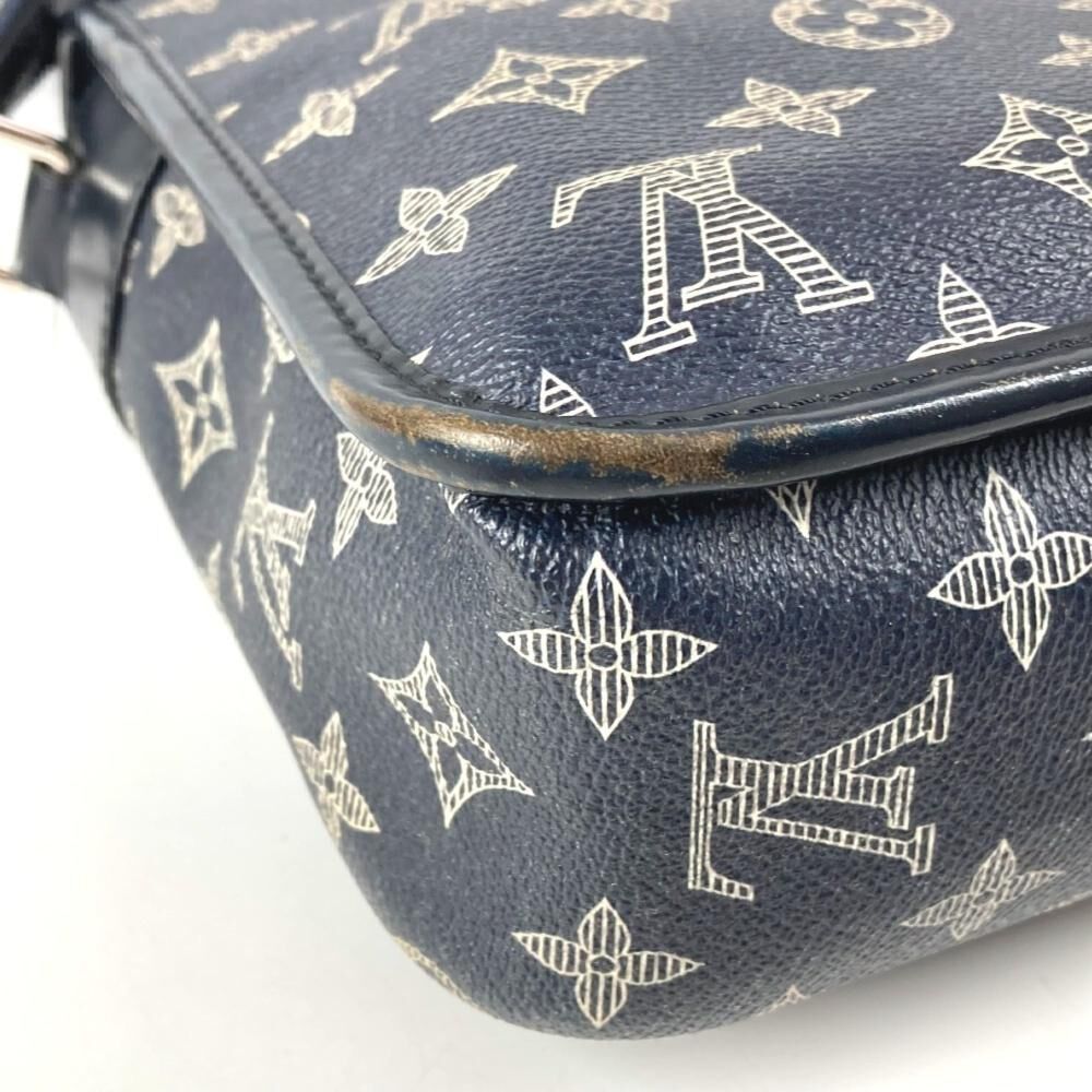 Louis Vuitton Crossbody Bag