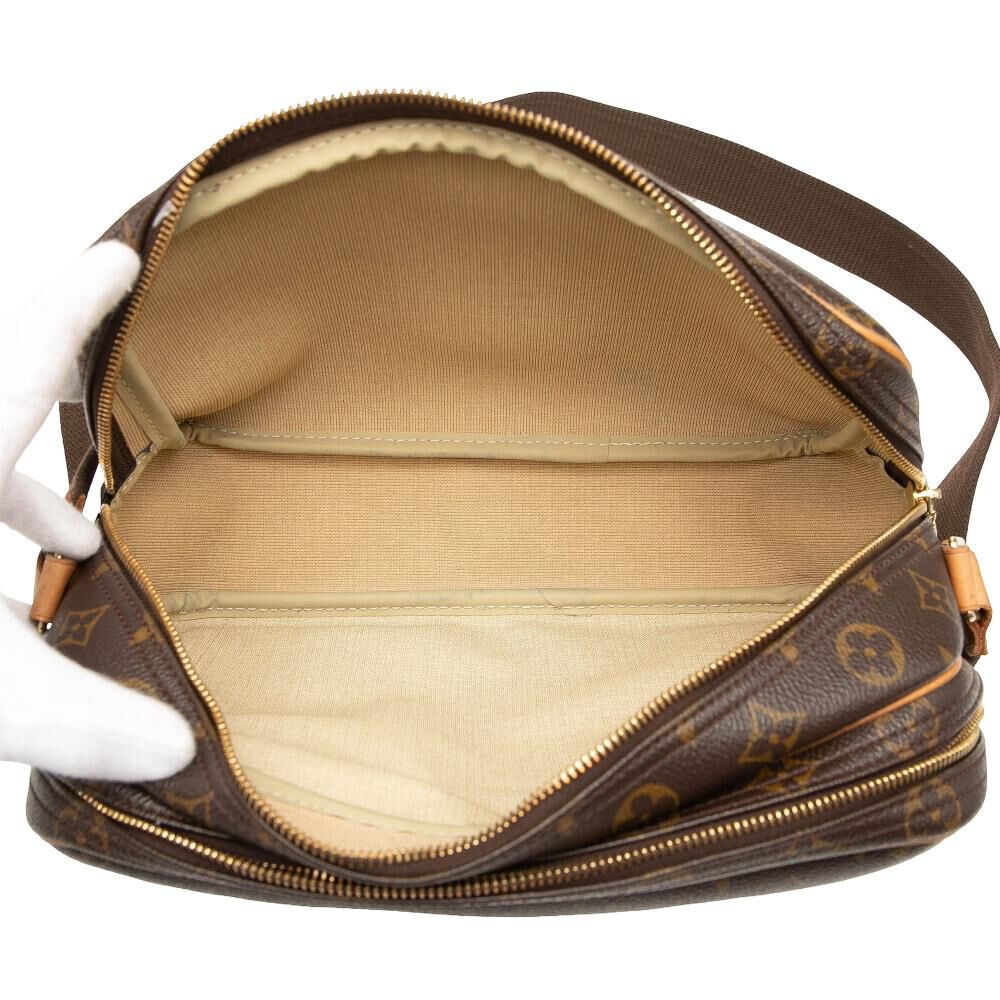 Louis Vuitton Reporter