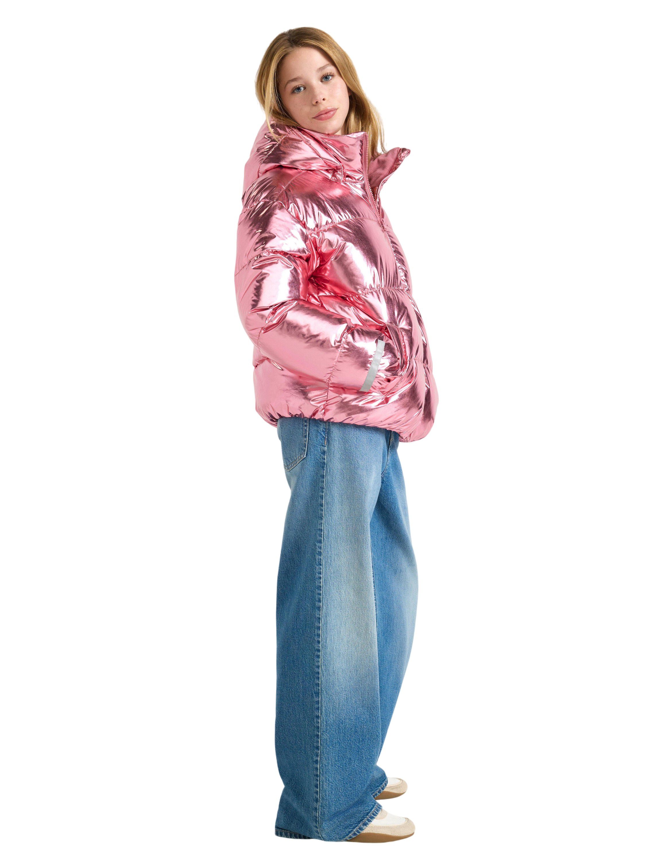 Cosy padded jacket for cooler days.