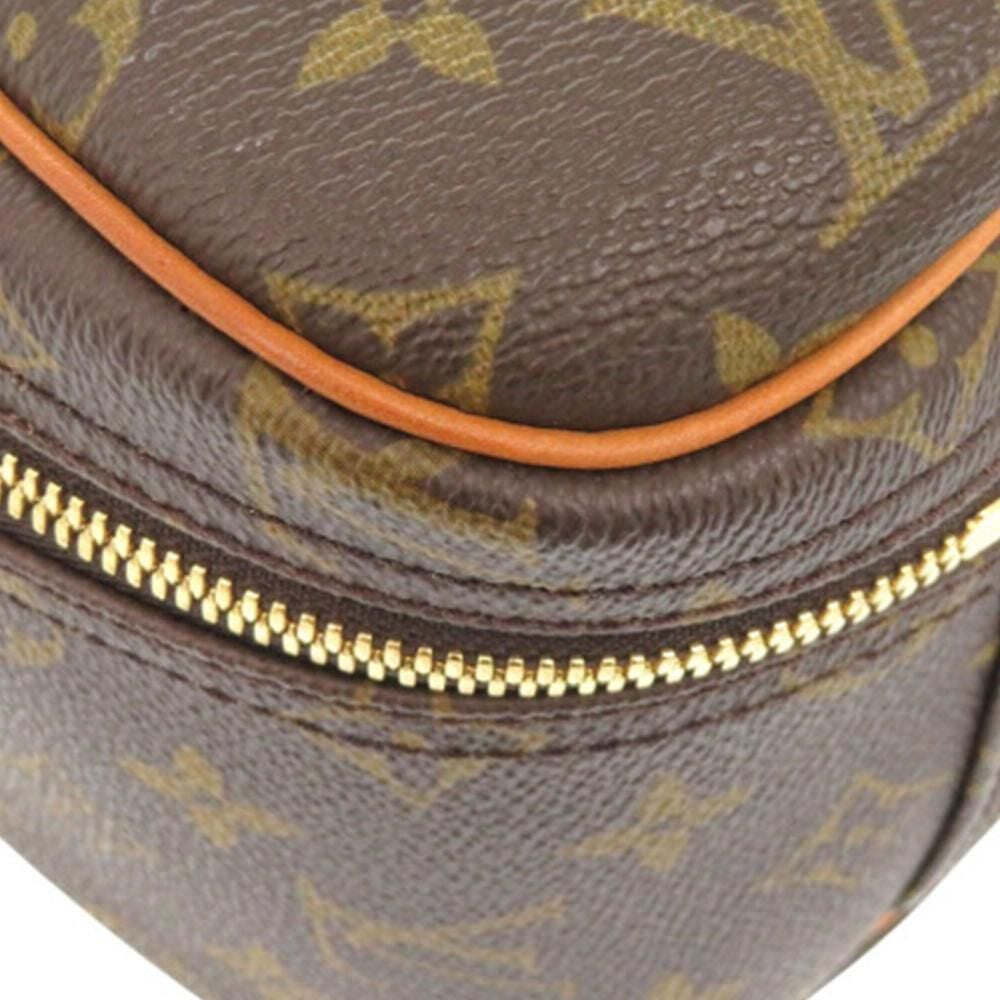 Louis Vuitton Excursion