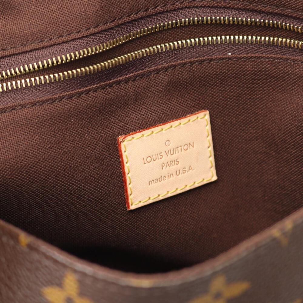 Louis Vuitton Menilmontant