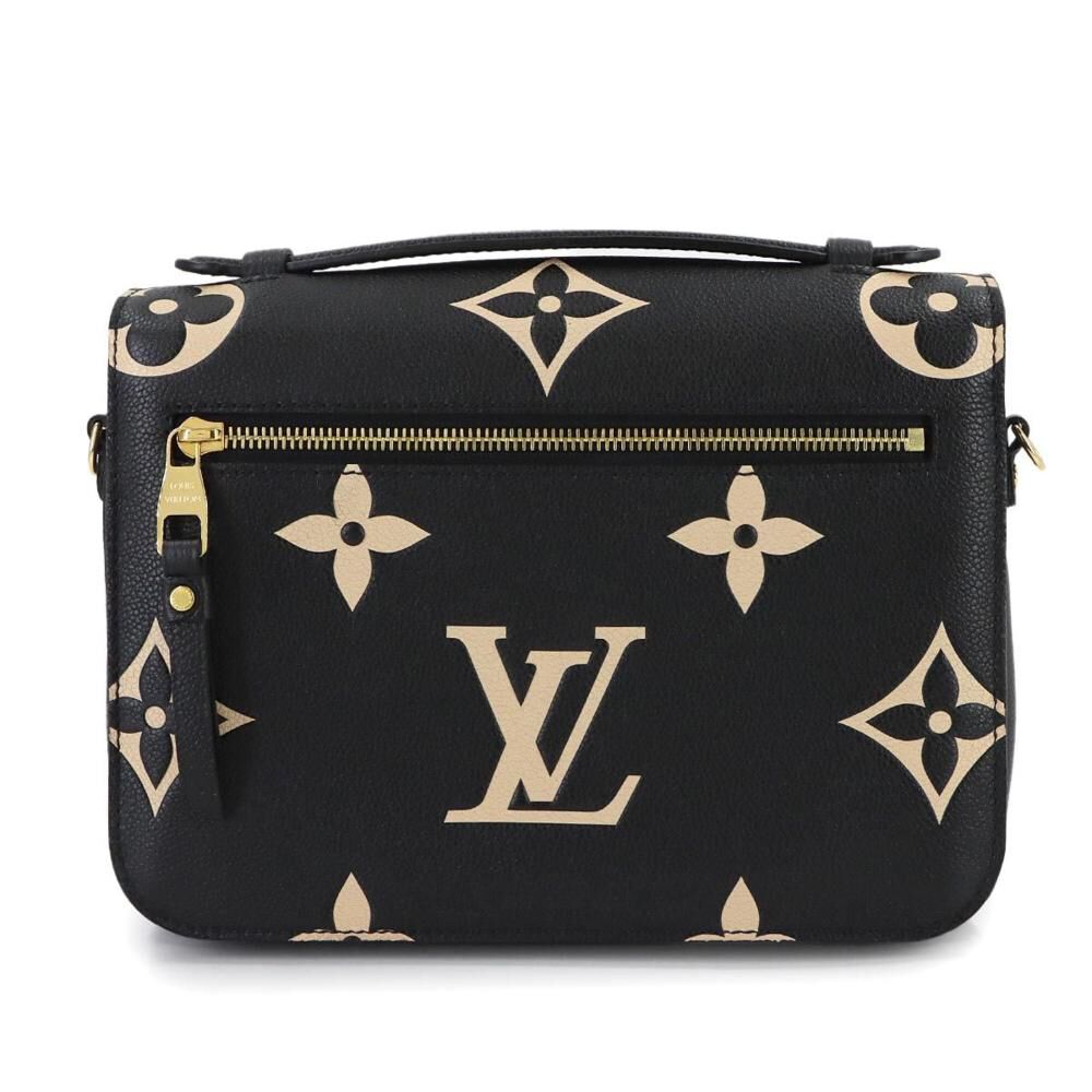 Louis Vuitton Shoulder Bags