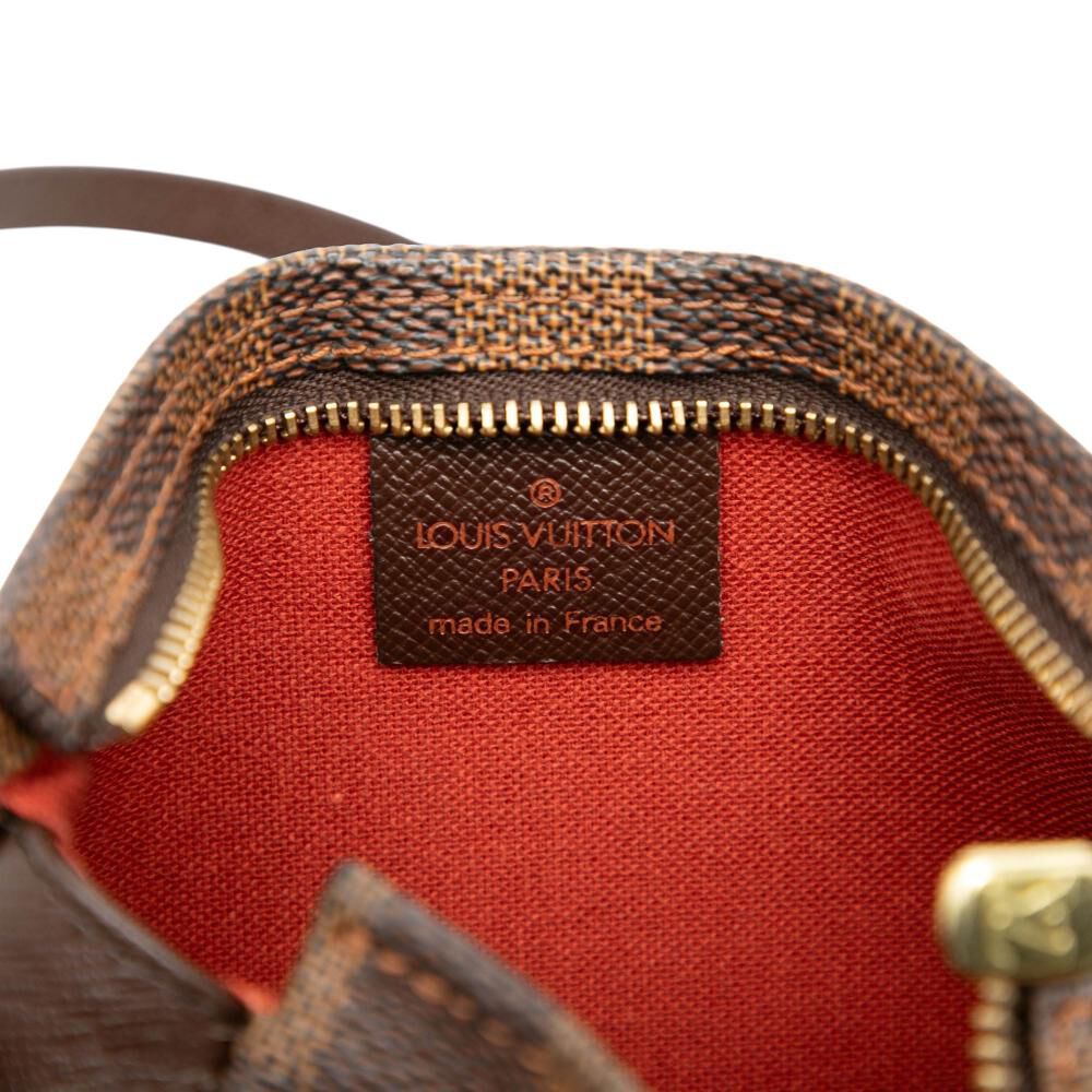 Louis Vuitton Shoulder Bags