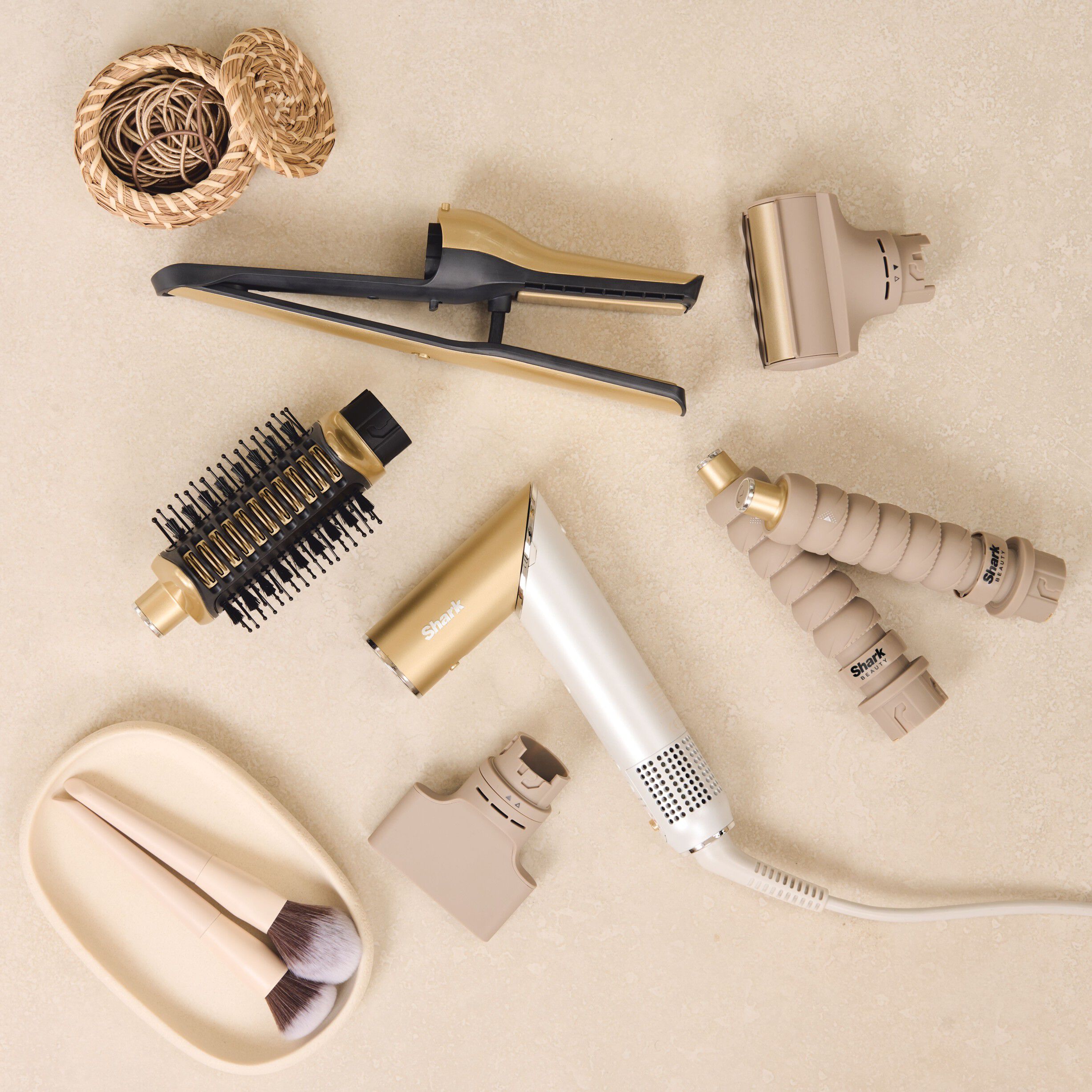 Shark Glam Sleek Straight Waves & Curls multistyler