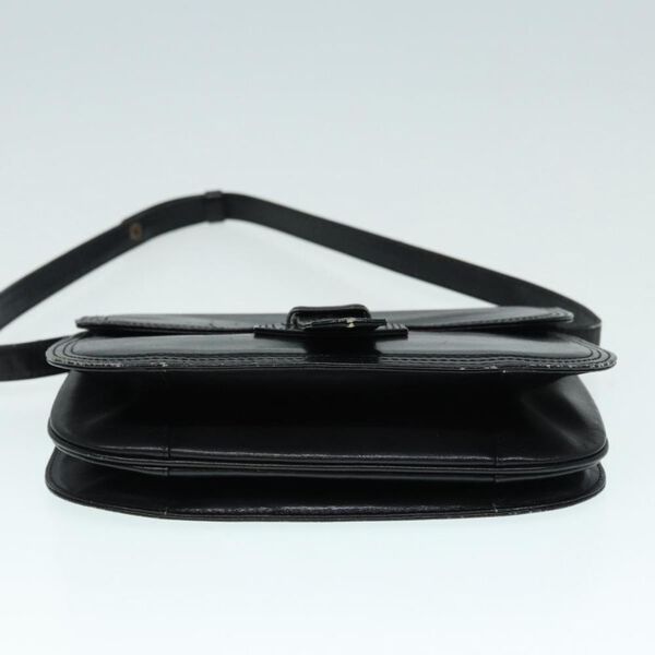 Yves Saint Laurent Shoulder Bag