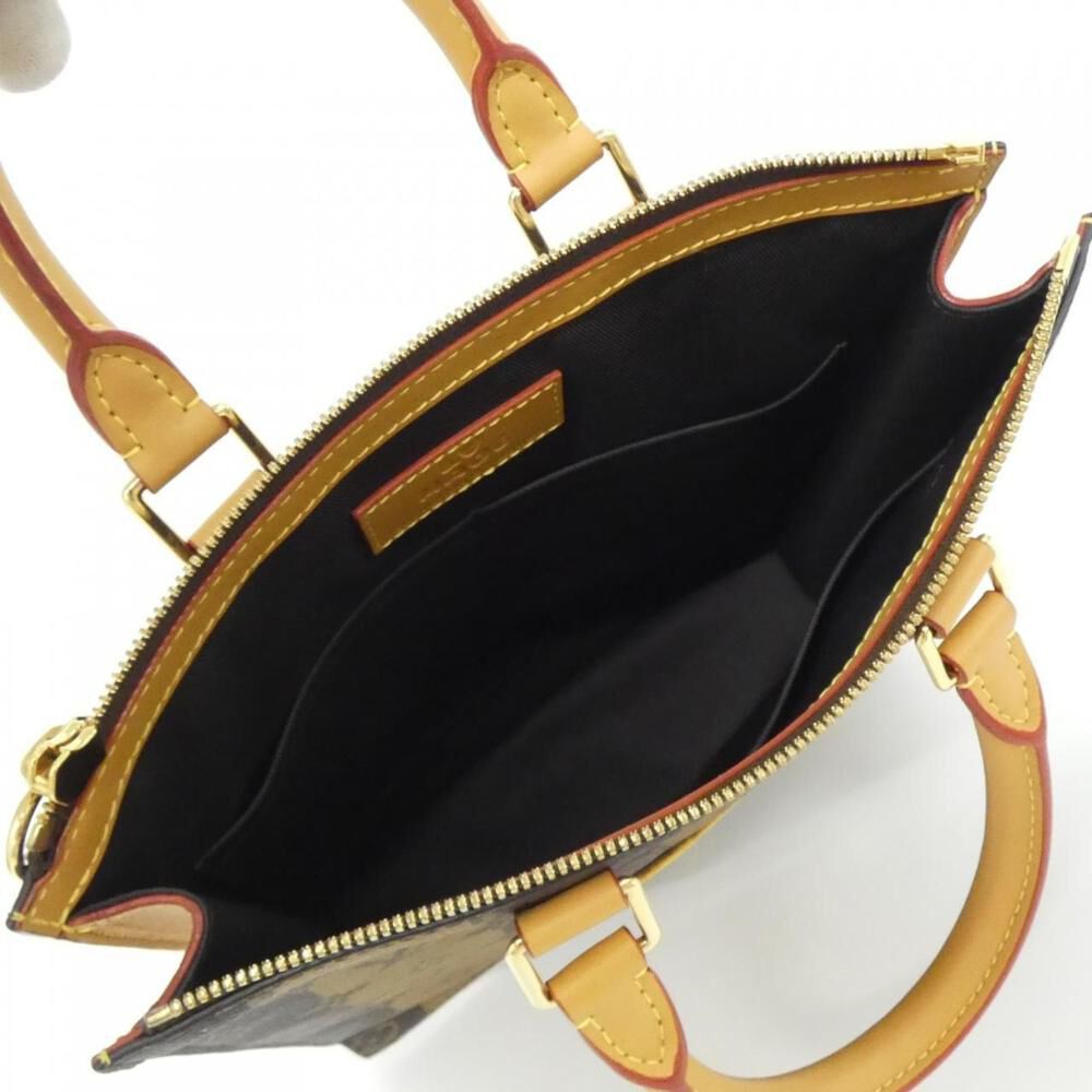Louis Vuitton Tote