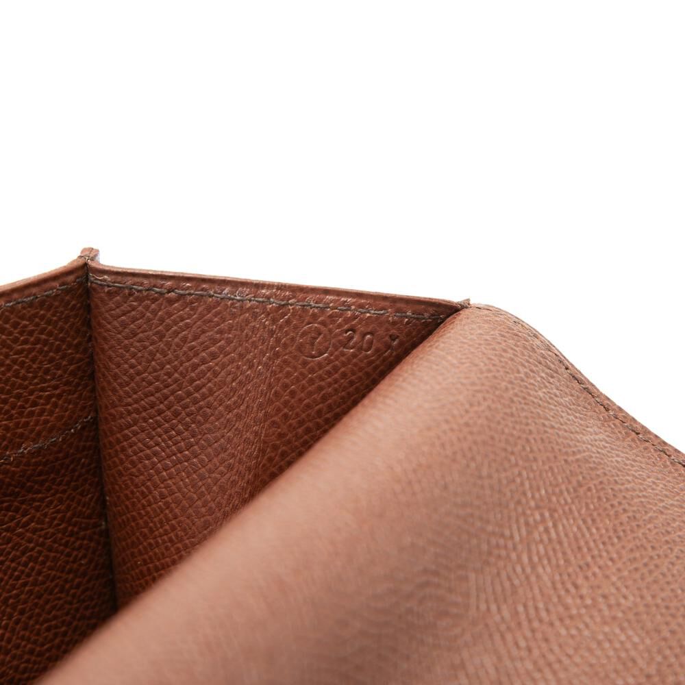 Herm&egrave;s Clutch