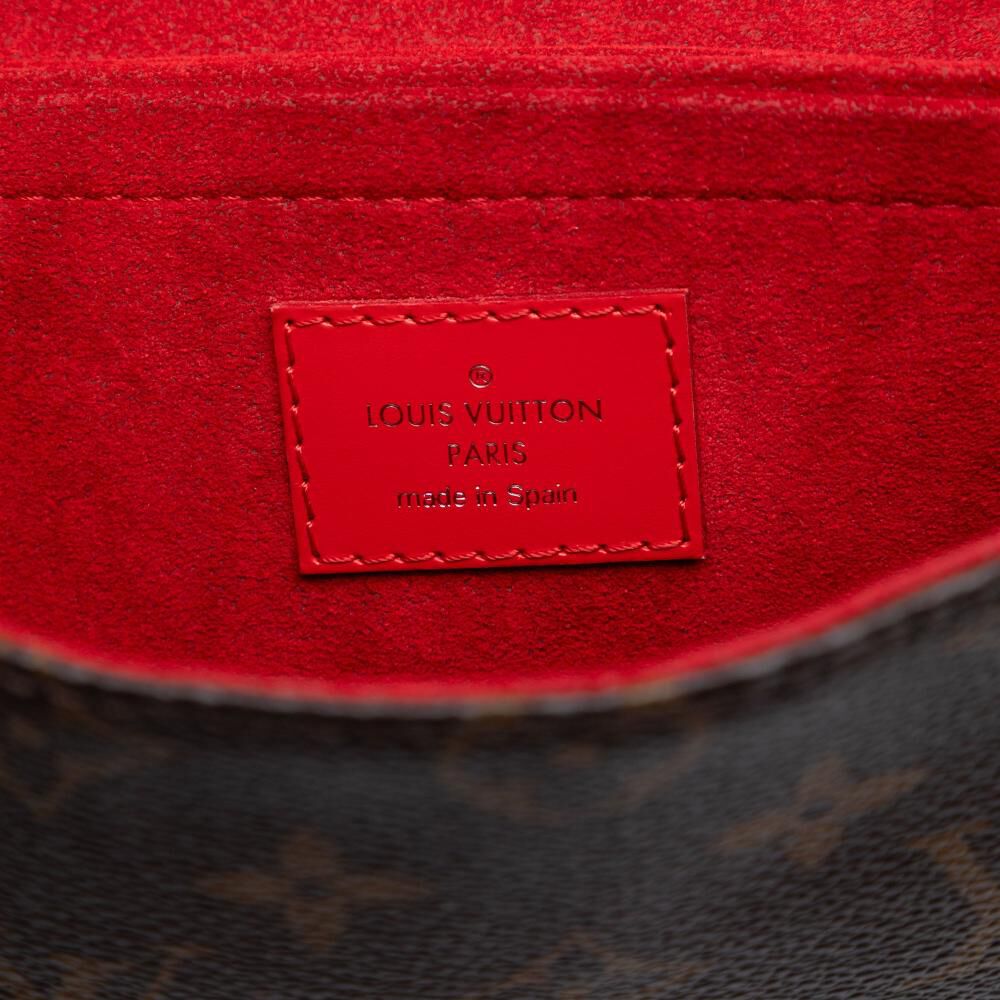 Louis Vuitton Saint Michel