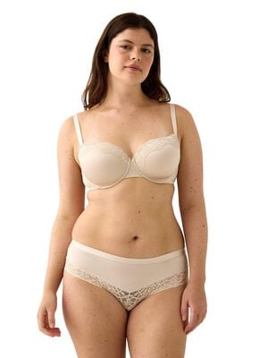 En komfortabel balconette-BH med fi