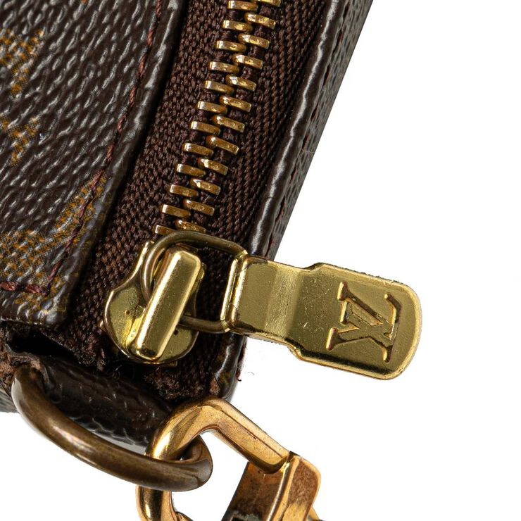 Louis Vuitton Pochette Accessoires
