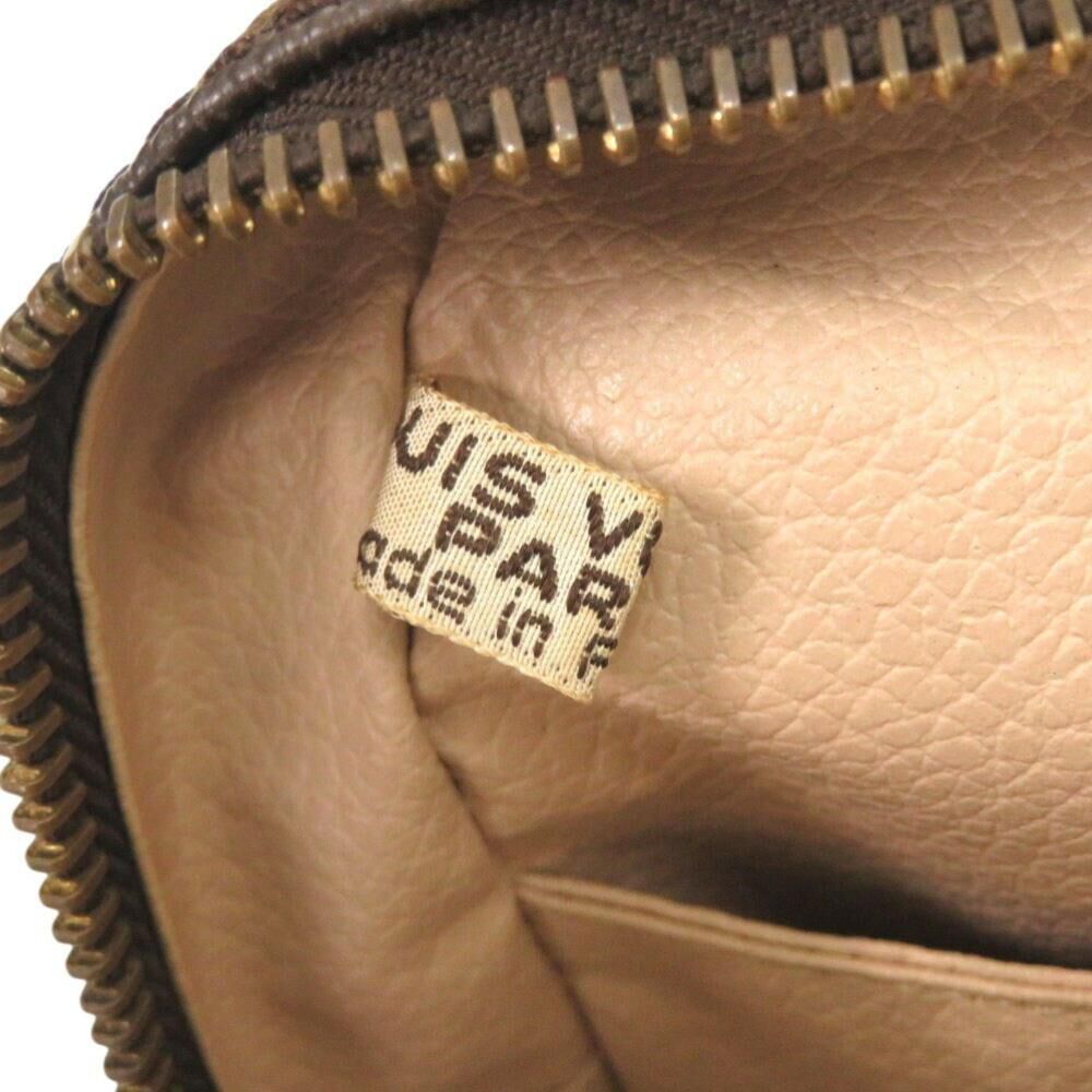 Louis Vuitton Clutch